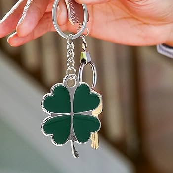 Jtnohx 12 pezzi portafortuna, portachiavi a forma di trifoglio per regali irlandesi, portachiavi portafortuna, portachiavi a forma di quadrifoglio per regali di buona fortuna (verde chiaro