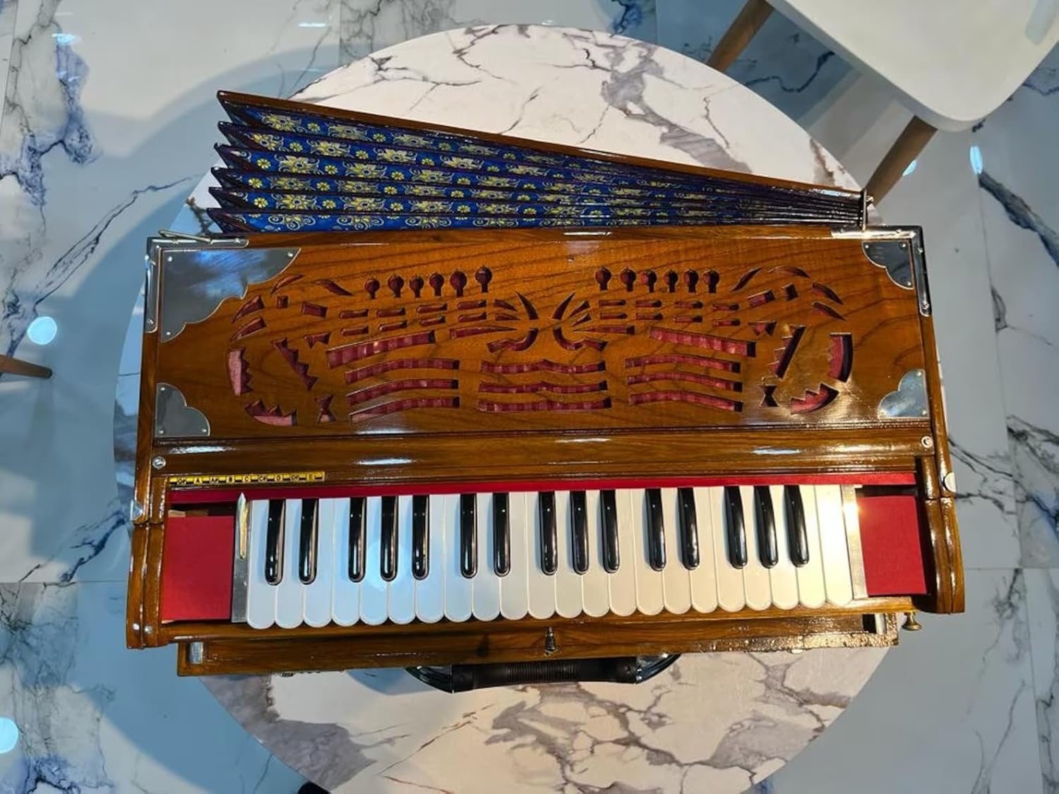NamasteHimalayas Professional 3- Reed, 9-Scale Changer, 3.75 Octave, Harmonium – Premium Finish, Best for Yoga, Kirtan, Sound Healing Therapy, Meditation, Events, Concerts
