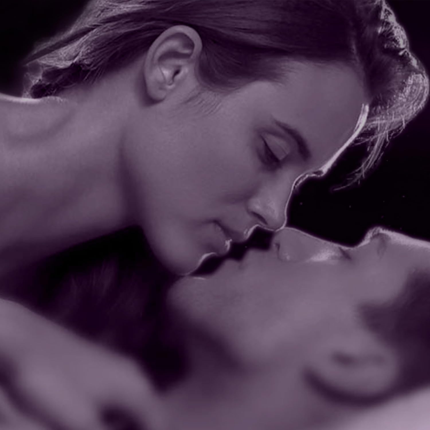 Massage gel showing its versatility for different intimate experiences