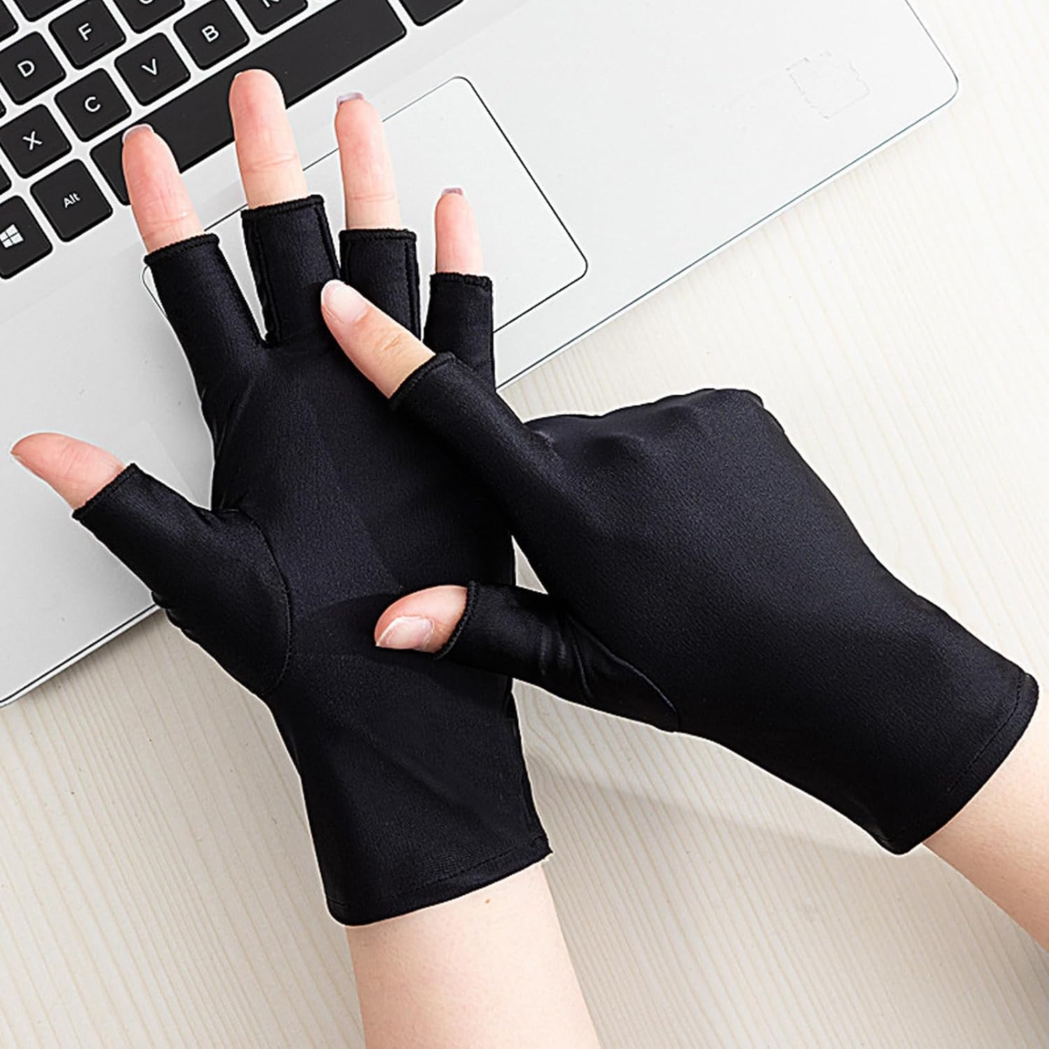 6 Pairs Eczema Gloves Fingerless Gloves Eczema Touchscreen Hand Gloves Moisturizing Overnight for Dry Hands Sleeping for Women and Men (Black)