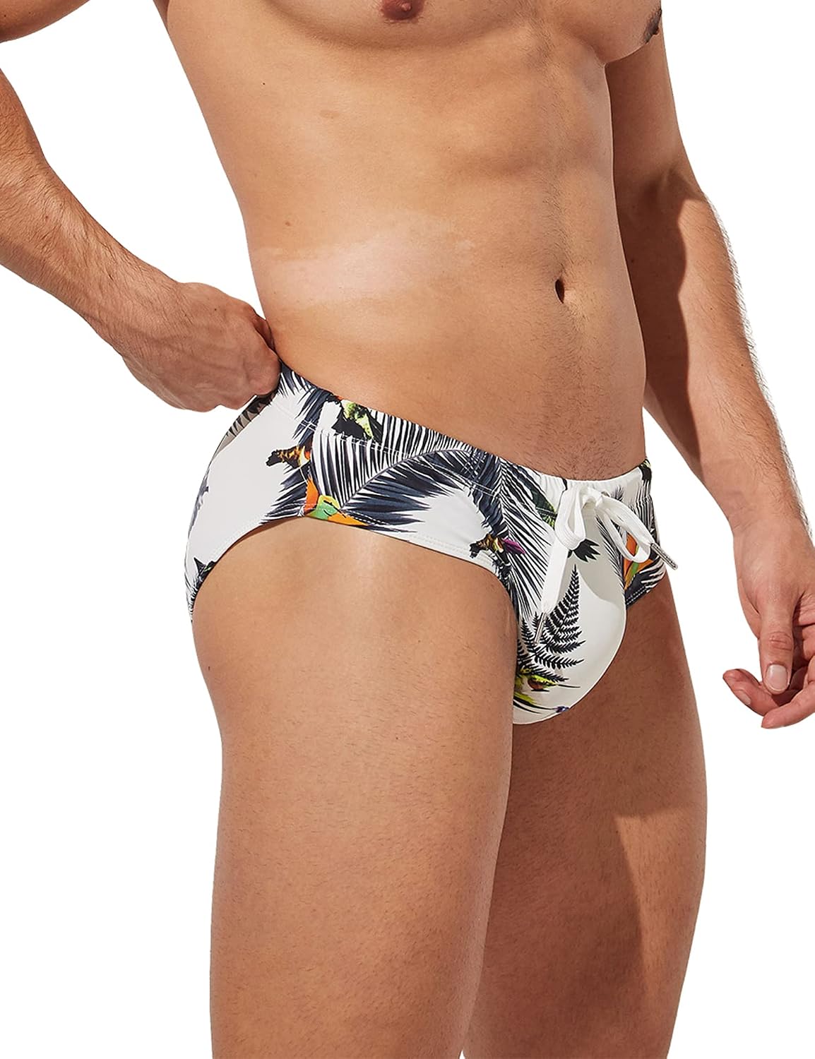 Men's Low Rise Swimwear Briefs Surf Swimsuit Removable Pad Adjustable Drawstring