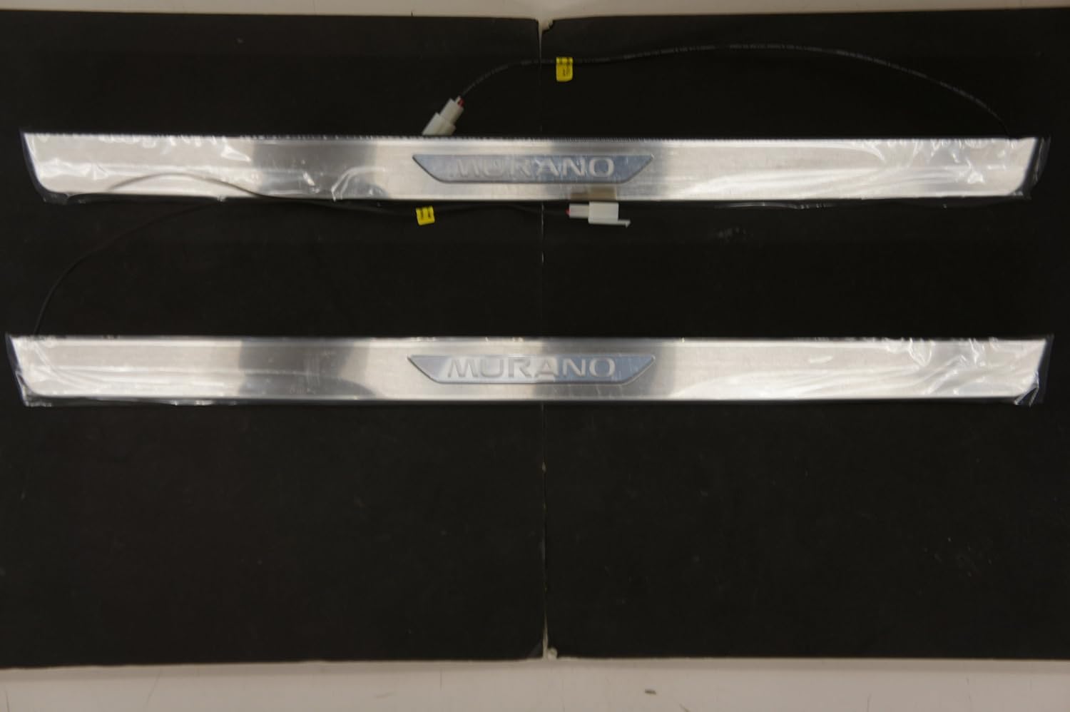 Nissan Genuine Accessories G6950-1AA00 Illuminated Kick Plate