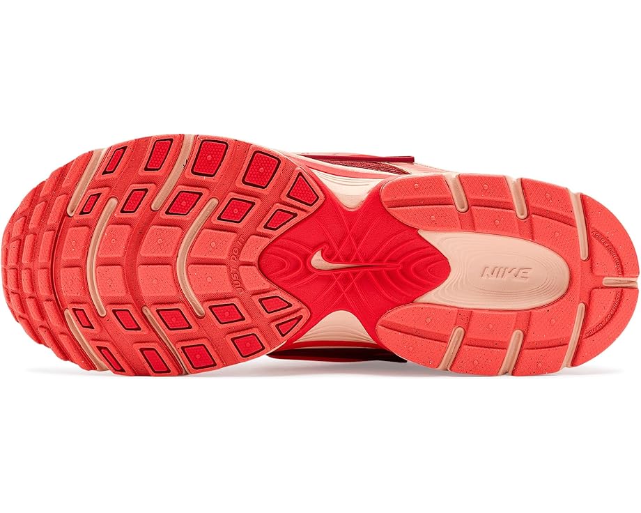 Nike V5 RNR - Back View