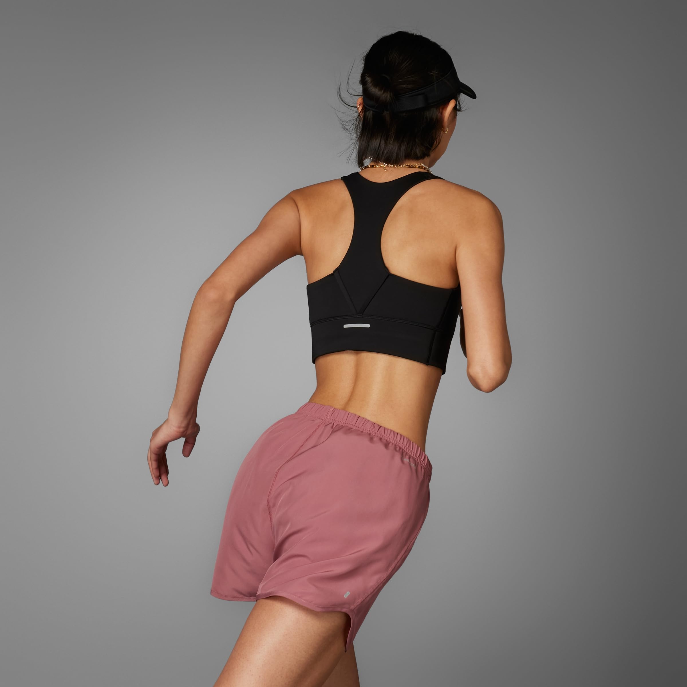 adidas - Shorts para: MUJER