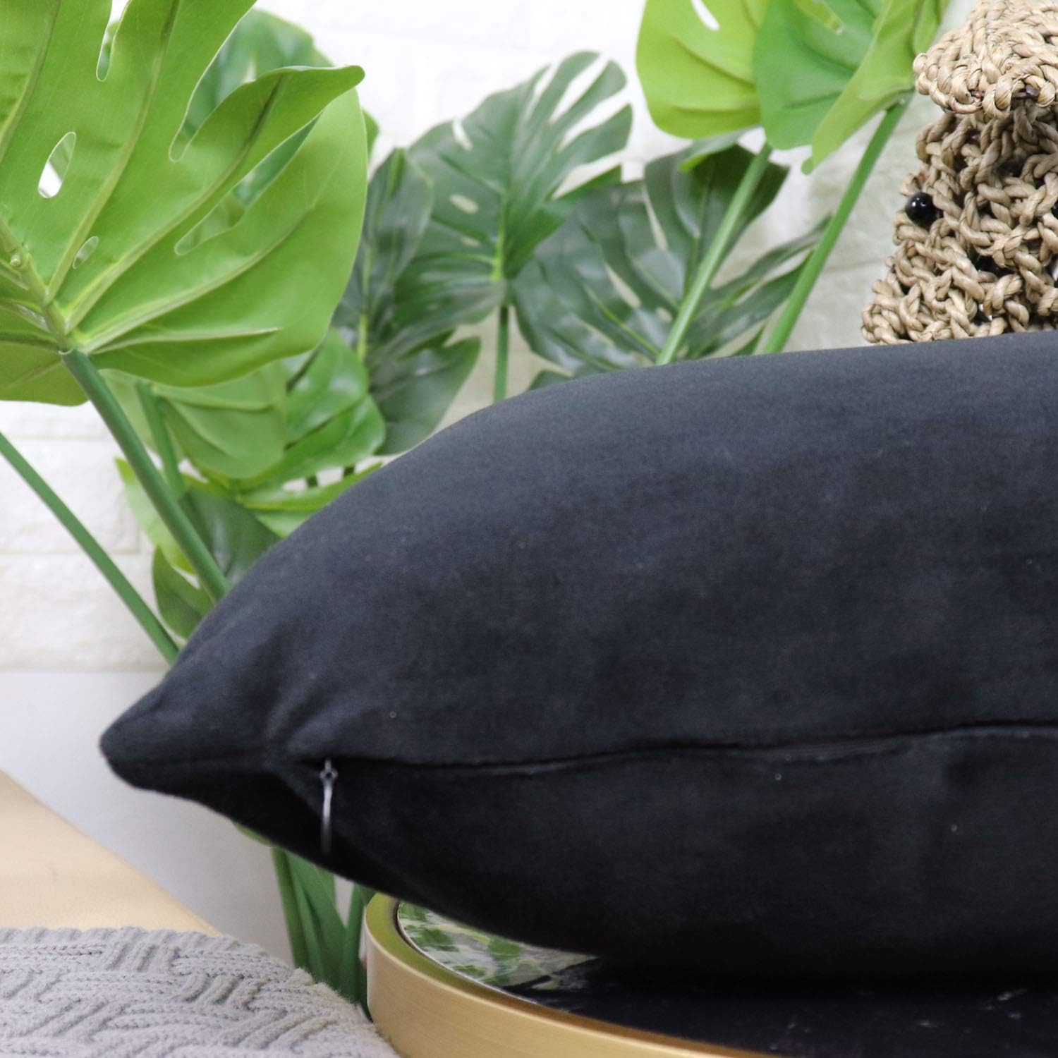 sykting Decorative Pillow Covers Solid Super Soft Short Plush Fuzzy Throw Pillow Covers for Bed Couch Chair Pack of 2 Square 18x18 inch Black