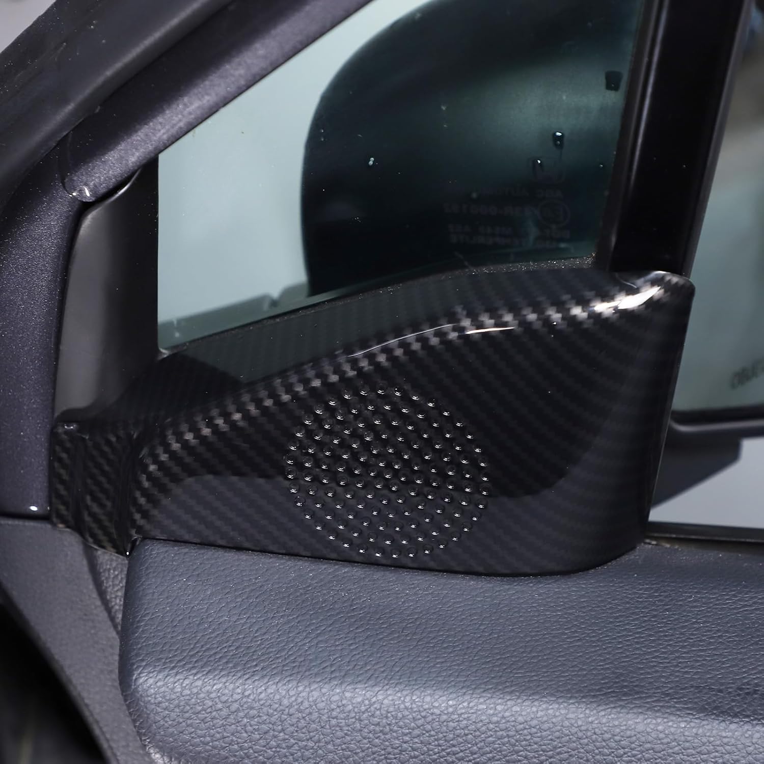 Car A-Pillar Panel Cover Trim A Pillar Inner Door Triangle Imitation Speaker Cover Fit for Honda Pilot 2015-2022 Car Door Triangle Window Pillar Cover ABS Accessories (Carbon Fiber Pattern)