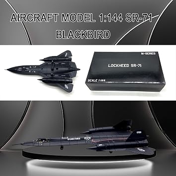 1/144 Scale sr71 Blackbird Model with Airplane Runway U.S Air Force SR-71 Blackbird Reconnaissance Aircraft Metal Diecast Military Plane for Collecting and Gift