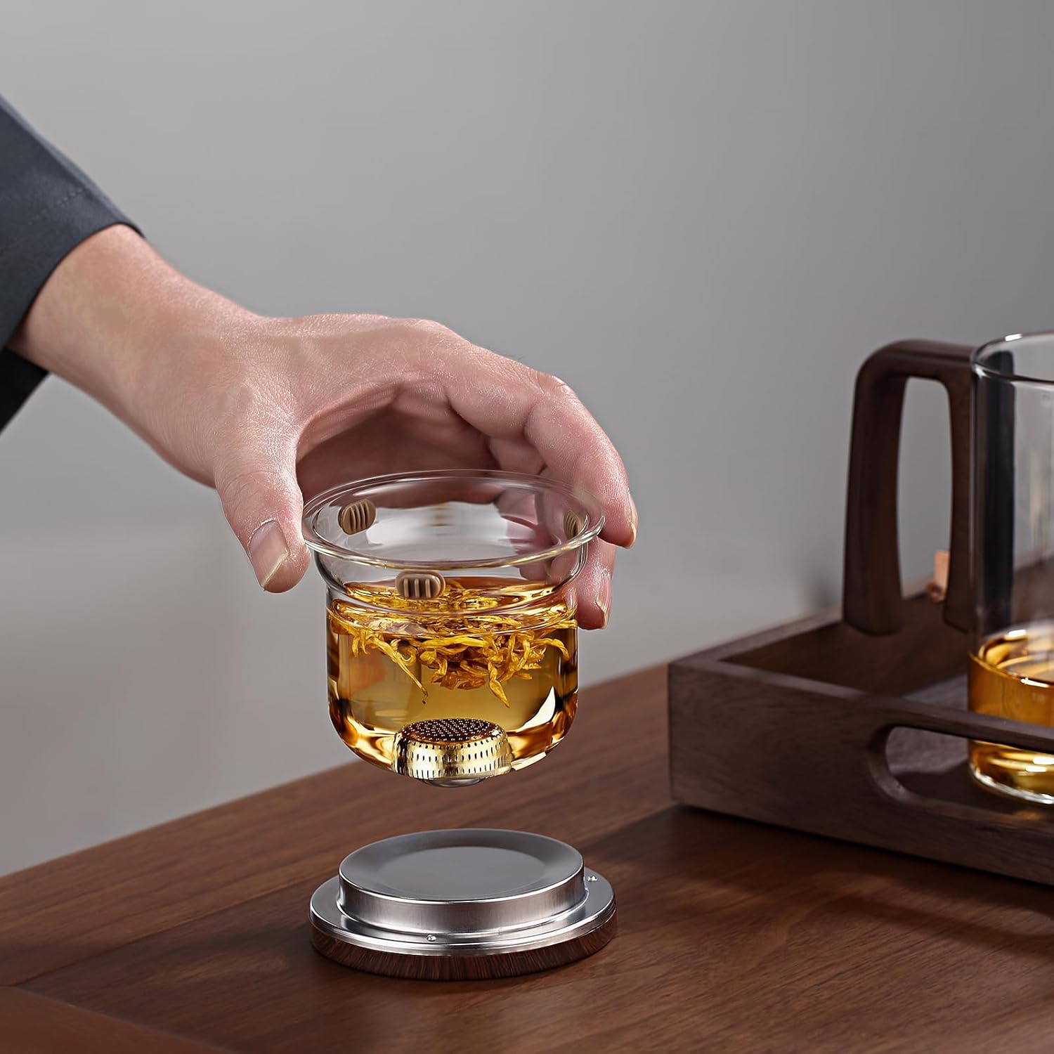 Magic Witchcraft Glass Teapot, Heat-Resistant Borosilicate Tea Pot with Infuser, One-Touch Water Separation, Anti-Scald Handle, for Loose Leaf & Blooming Tea, 520ML