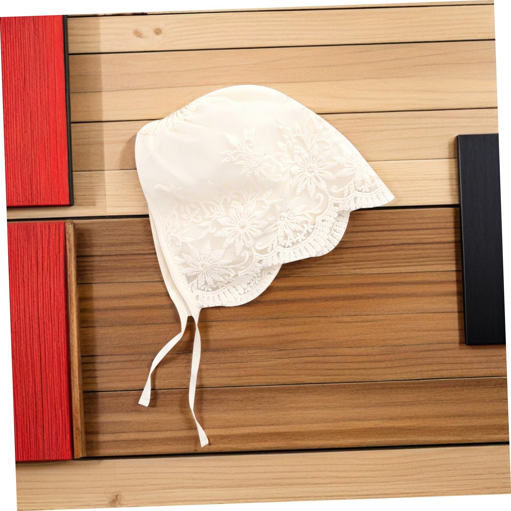 Berretto Bambina 1 Anno in Pizzo, Cappello Estivo Leggero Beige, Chiusura Sicura e Confortevole, 2 Pezzi per Battesimi e Cerimonie