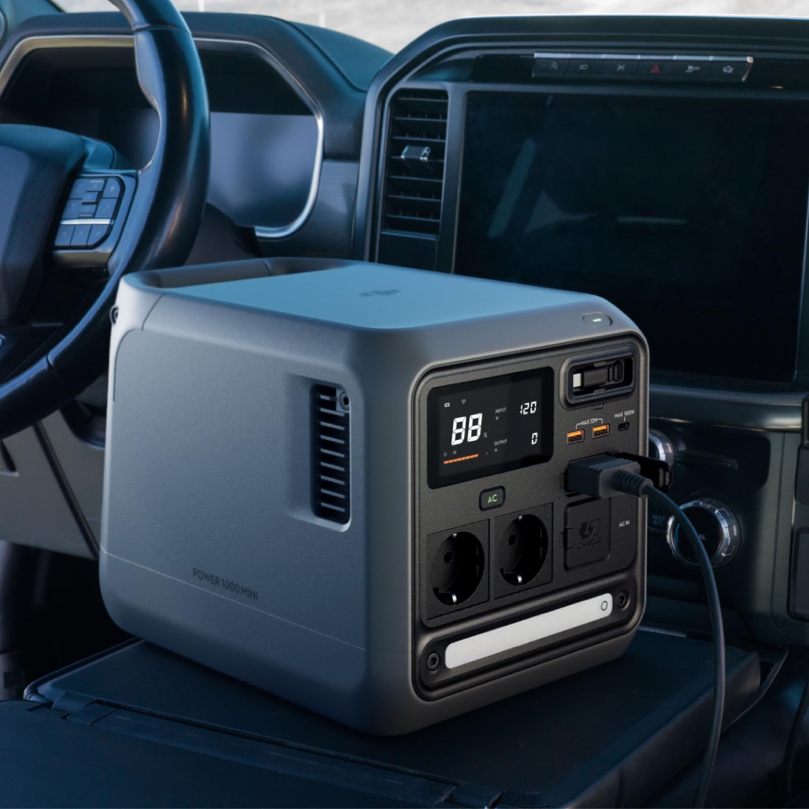 Station électrique portable DJI Power 1000 Mini, batterie LFP de 1 008 Wh, format compact, sortie maximale de 1 000 W, alimentation automobile, câble SDC vers allume-cigare (12 V), camping, road trips