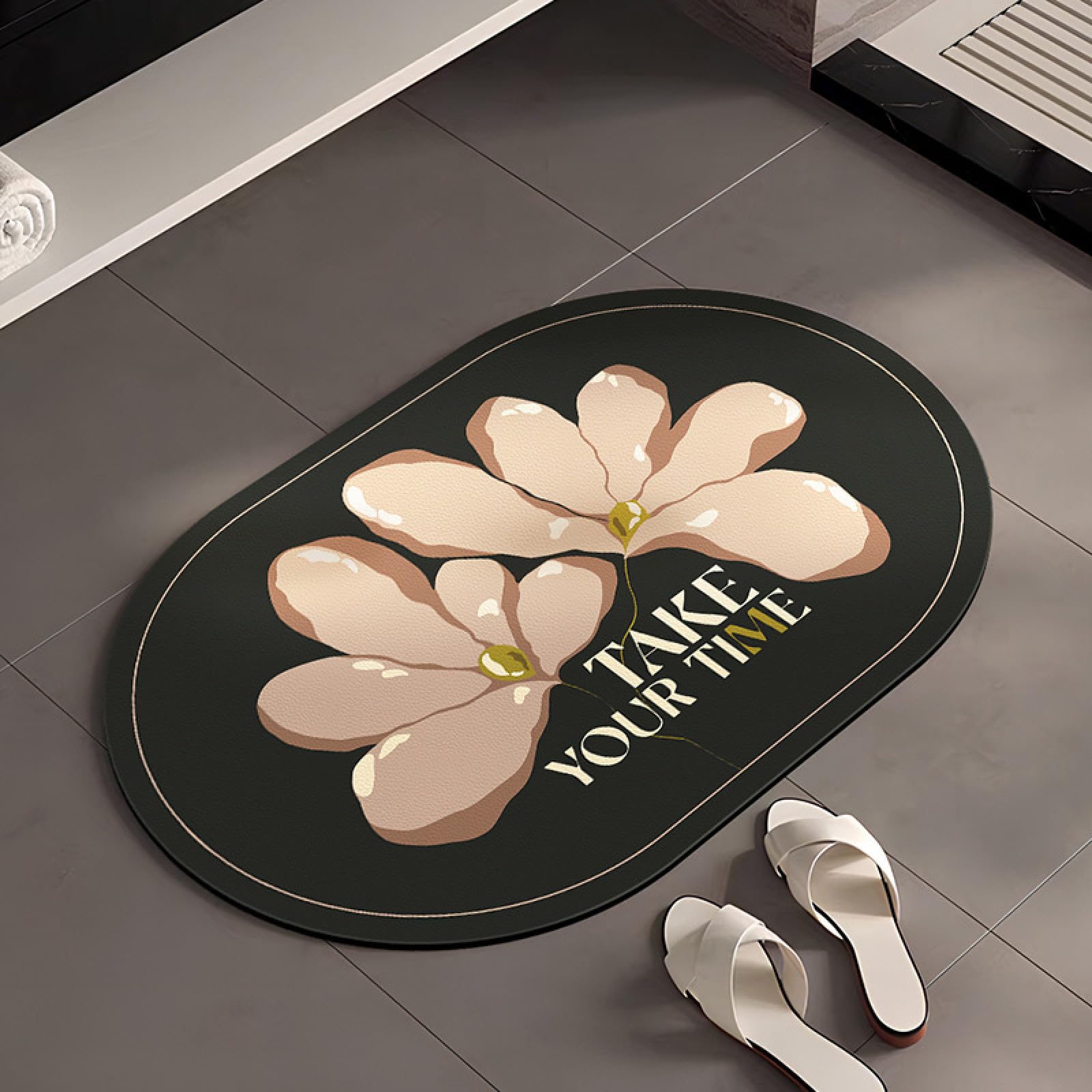 Alfombra de baño para ducha con flores rosas que decora el suelo y evita resbalones al salir