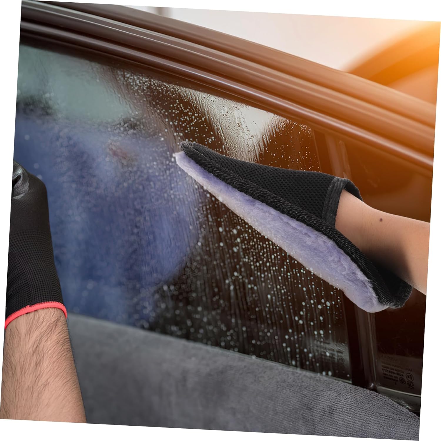 Cabilock Car Wash Mitt Durable Polishing Gloves for Auto Cleaning Lightweight Portable Design for Convenient Car Care for Car Washing and Polishing