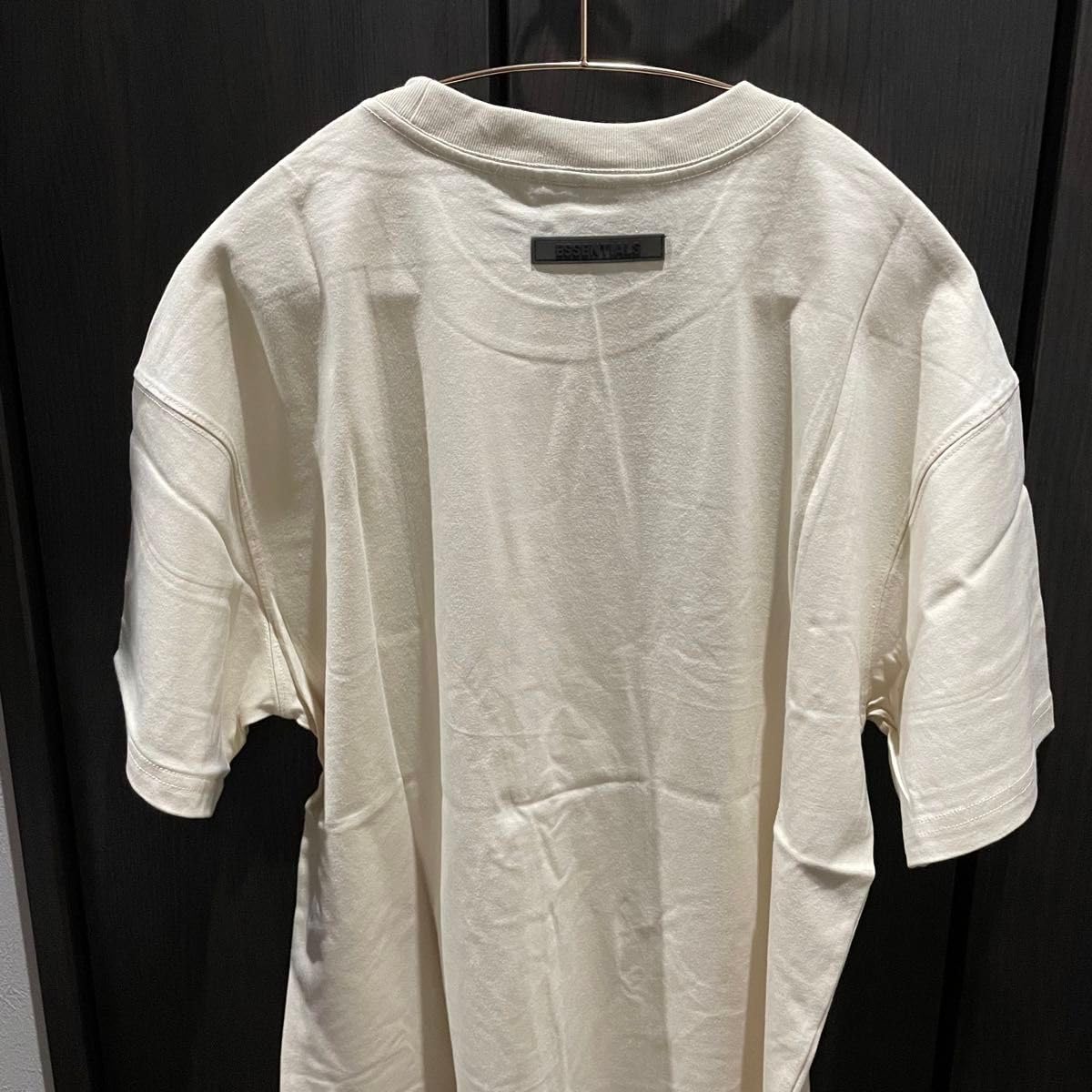 Amazon.co.jp: エッセンシャルズ ホワイト FOG ESSENTIALS 1977 M 