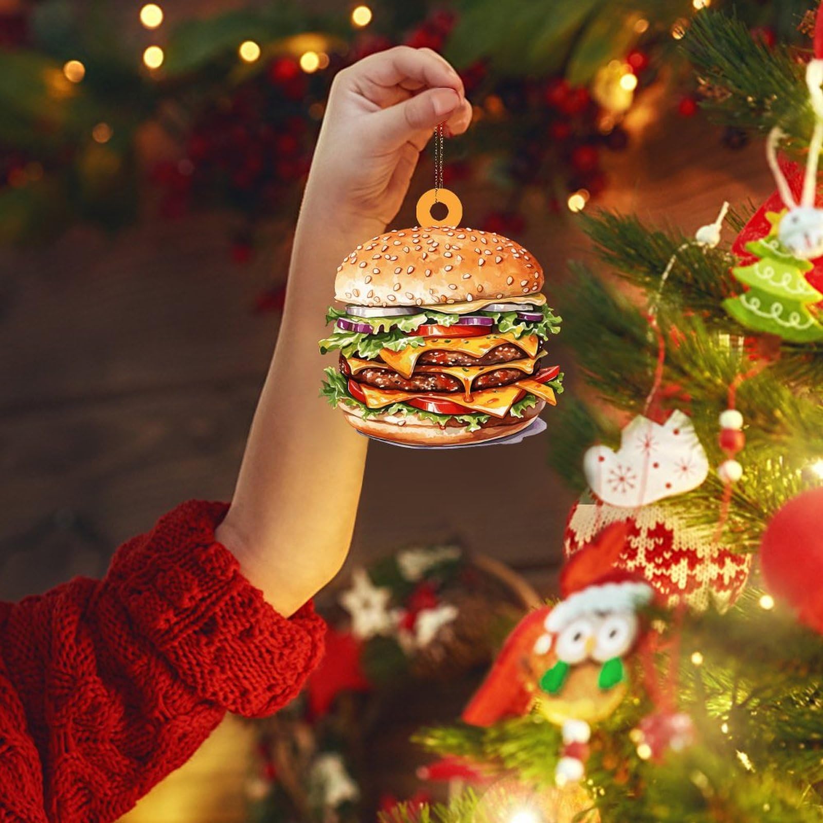 D4DREAM Set Di 2 Ornamenti Natalizi A Forma Di Hamburger E Patatine Fritte - Decorazioni Per Albero In PVC, Divertenti E Colorate, Regalo Per Amanti Del Fast Food - 2