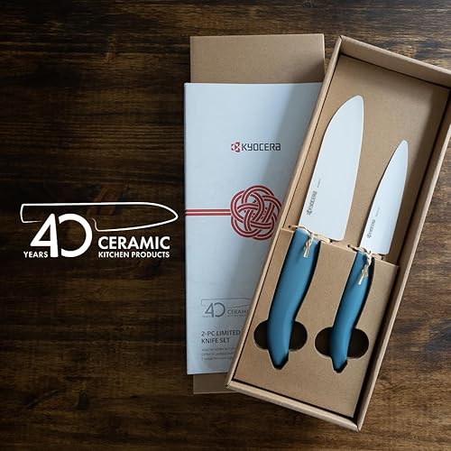Vista 9 de KYOCERA Revolution Juego de cuchillos de cerámica de 2 piezas: cuchillo de chef para tus necesidades de cocina, cuchillo Santoku de 5.5 pulgadas