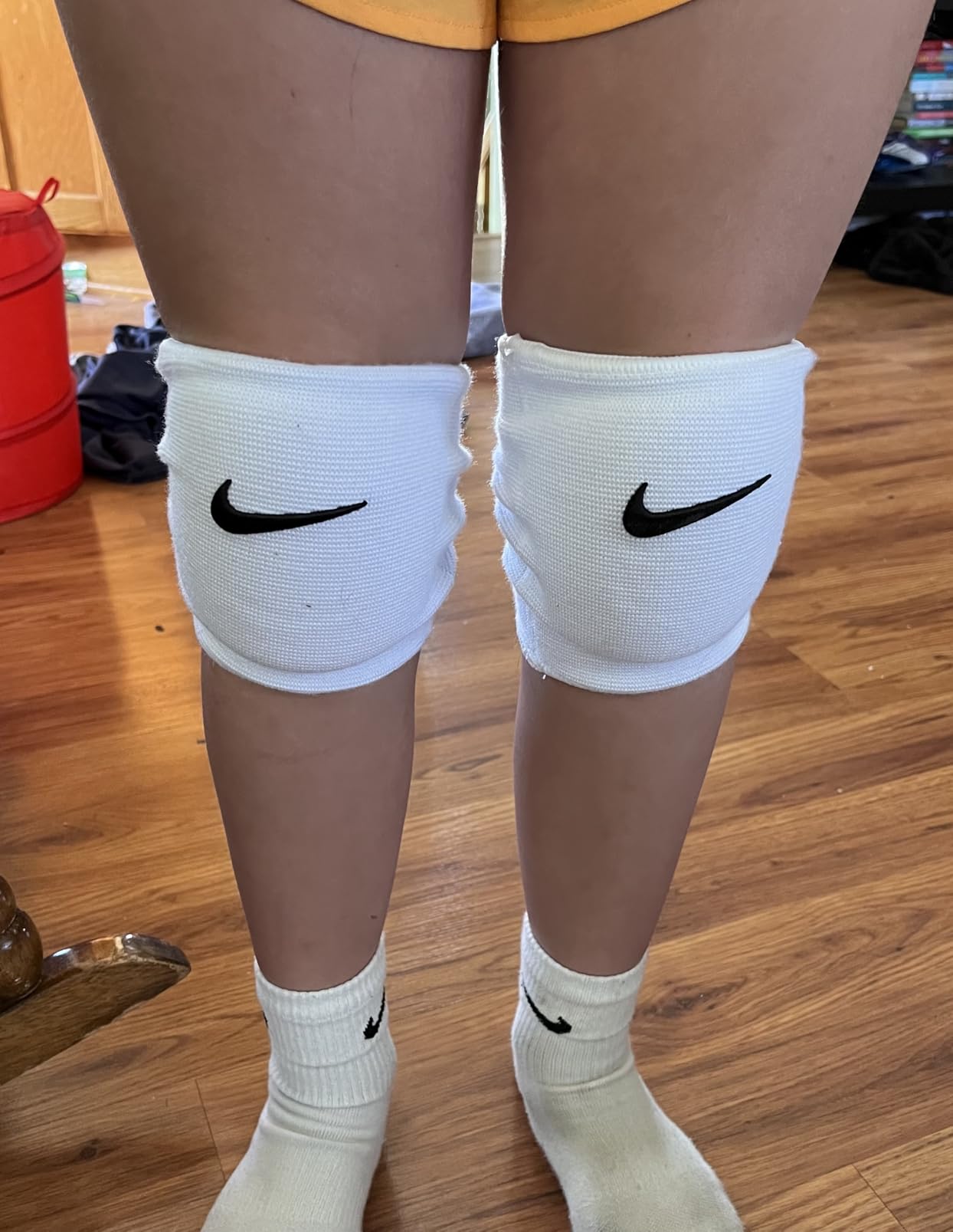 nike essentials volleyball knee pad