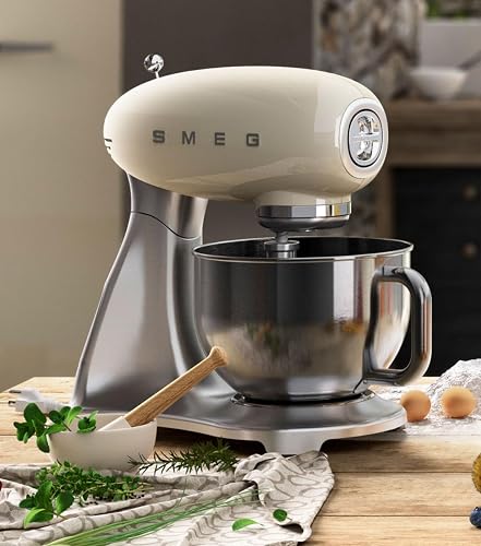 Planetary Mixer with a Power of 800 W from Smeg SMF02CREU - Cream - 7