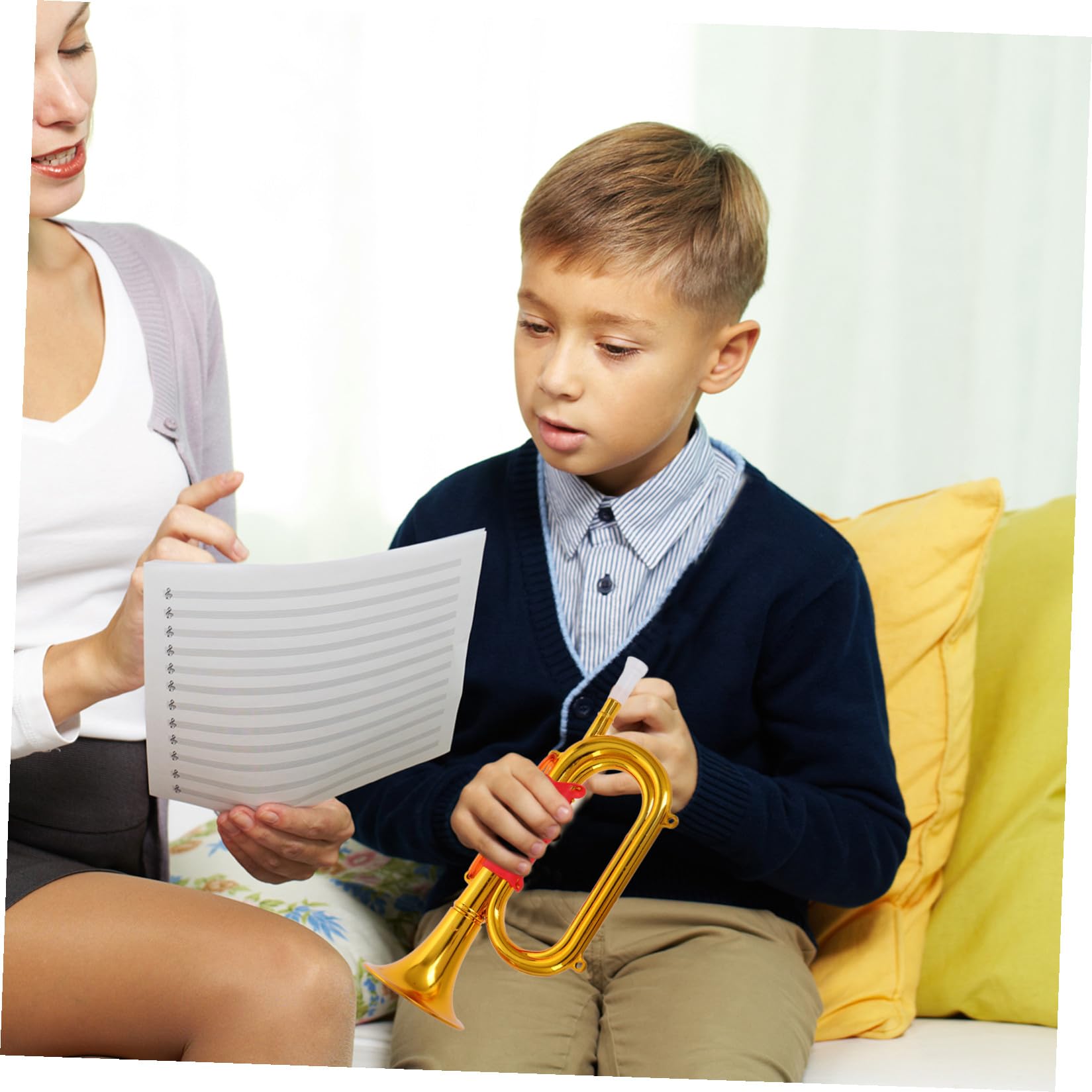 UKCOCO Trompetas De Plástico: Cornetas 13 Pulgadas Juguetes Musicales para Niños Herramienta Musical Educación Temprana Accesorio para Presentaciones En Escenarios De Fiestas.