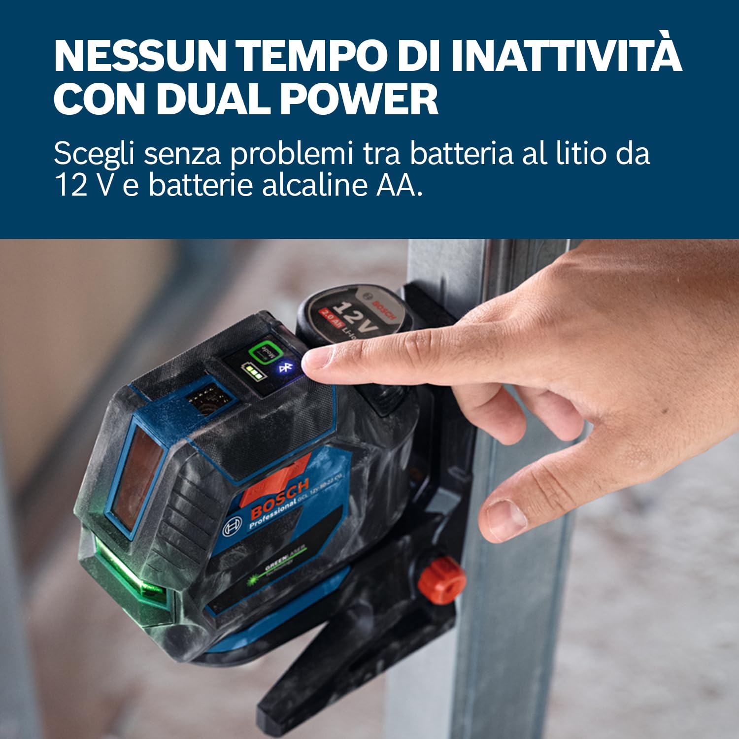Bosch Professional Laser combinato GCL 12V-50-22 CG (raggio d'azione fino a 50 m con ricevitore, Dual Power, Levelling Remote, attacco RM 20, adattatore batteria, 4x LR6 da 1,5 V (AA), custodia)