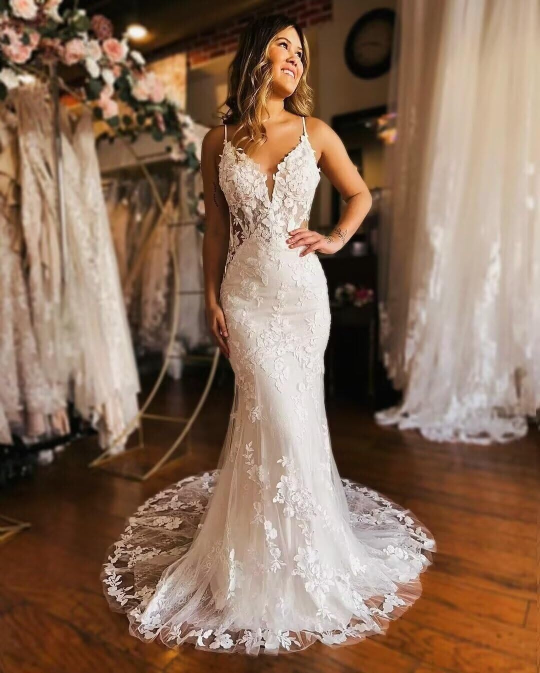 Women's Mermaid Boho Wedding Dresses Lace Tulle Applique Spaghetti Straps Beach Bridal Dress for Bride LSW105
