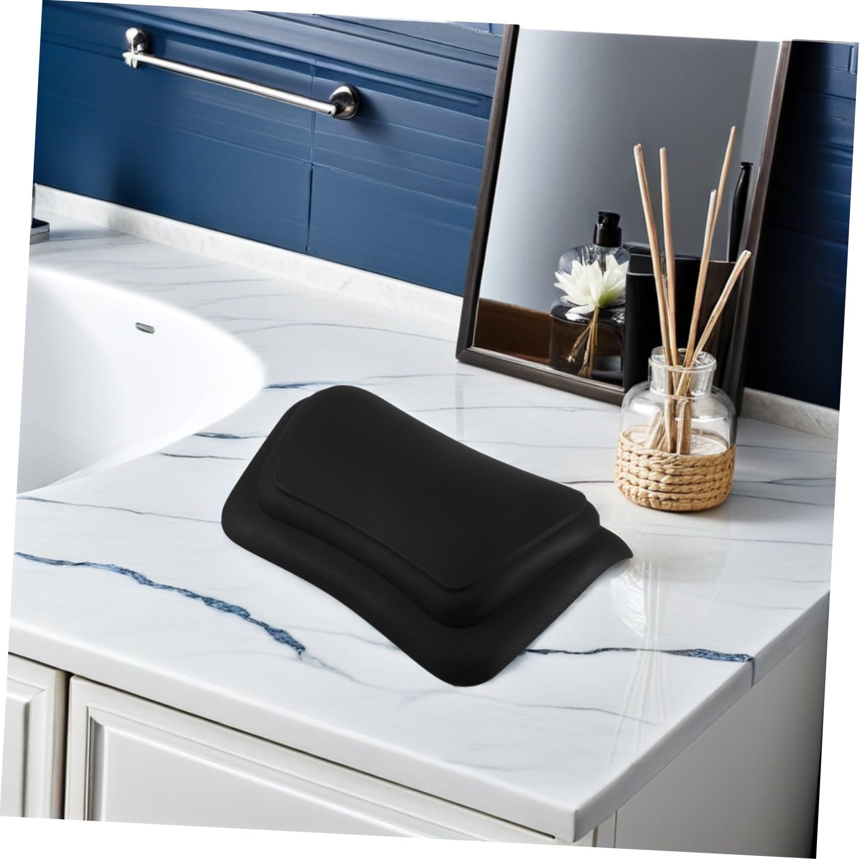 Oreiller de Bain Ergonomique en Polyuréthane avec Ventouses Antidérapantes, Coussin de Spa pour Soutien Nuque et Dos, Accessoire de Bain Confortable pour Spa et Bassin