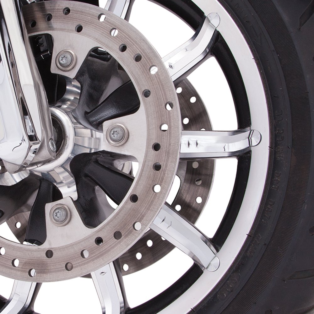 Ciro 70050 Faceted Wheel Accents for 2014-2016 Harley-Davidson FLH Touring Models
