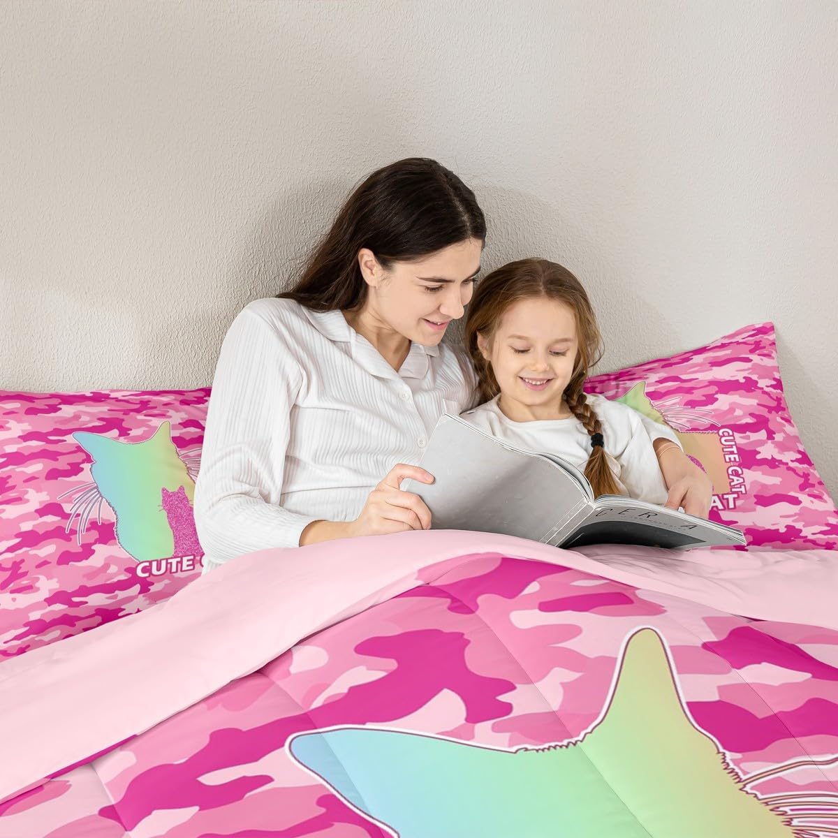 Manfei Cute Cat Silhouette Kids Comforter Set Twin Size,Pink Camo Geometric Abstract Bedding Set,Girls Boys Adults Room Decor,Glitter Cat Pet Down Comforter,Pink Romantic Duvet Insert,1 Pillowcase