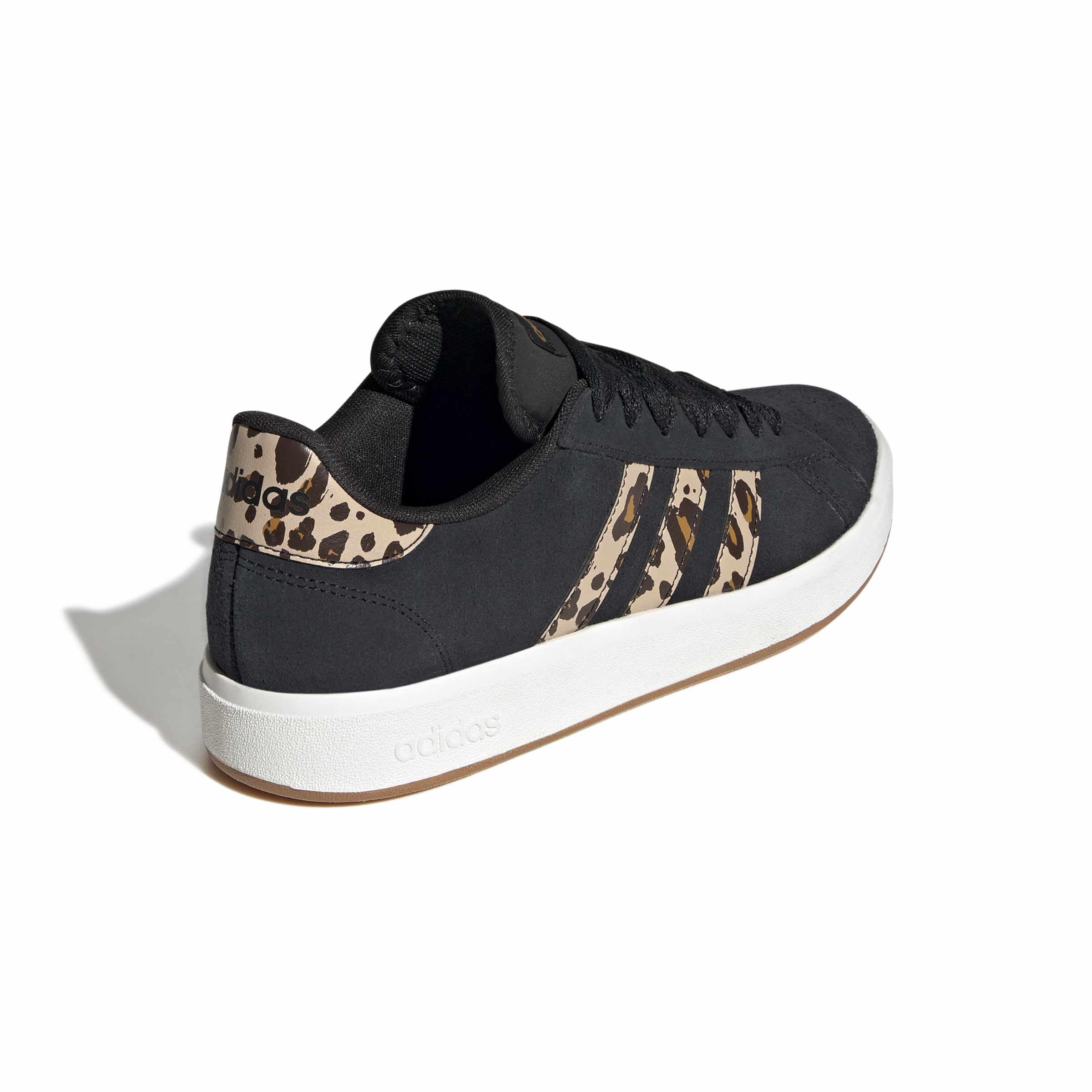 adidas Women's Zapatilla Grand Court Base 00s