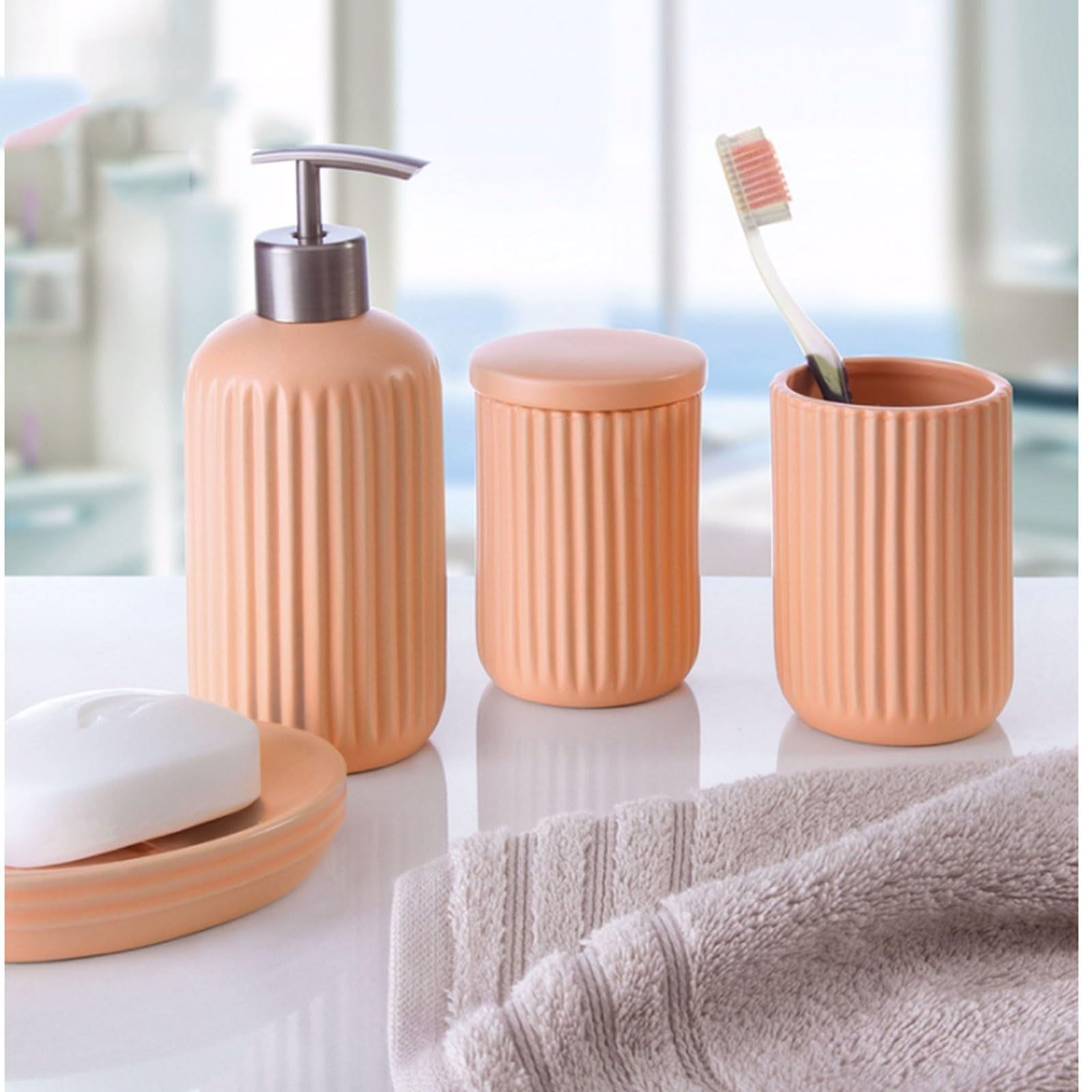 Ceramiczny dozownik mydła 390 ml z pompką, pojemnik na blat do wielokrotnego napełniania, zaokrąglone gładkie krawędzie do zlewu łazienkowego (beżowy)