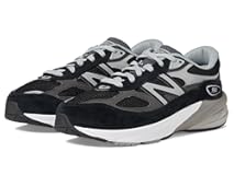Baby Boys 990 V6 Lace-up Sneaker&comma; Black&sol;Silver&comma; 3 Infant