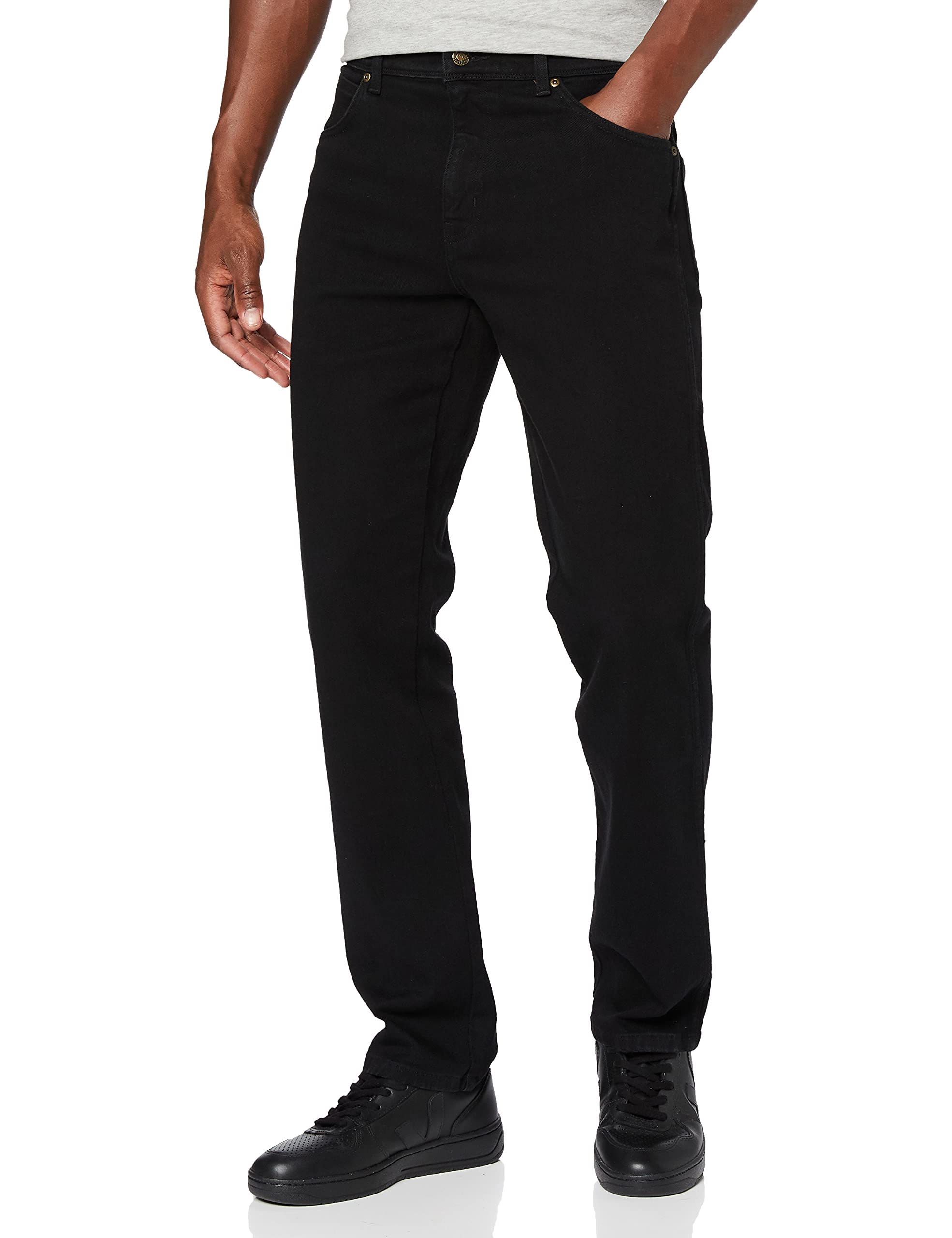 Wrangler Men's Black Black Herren Durable Regular Fit Straight Leg Jeans, Schwarz (Black), 44W / 32L