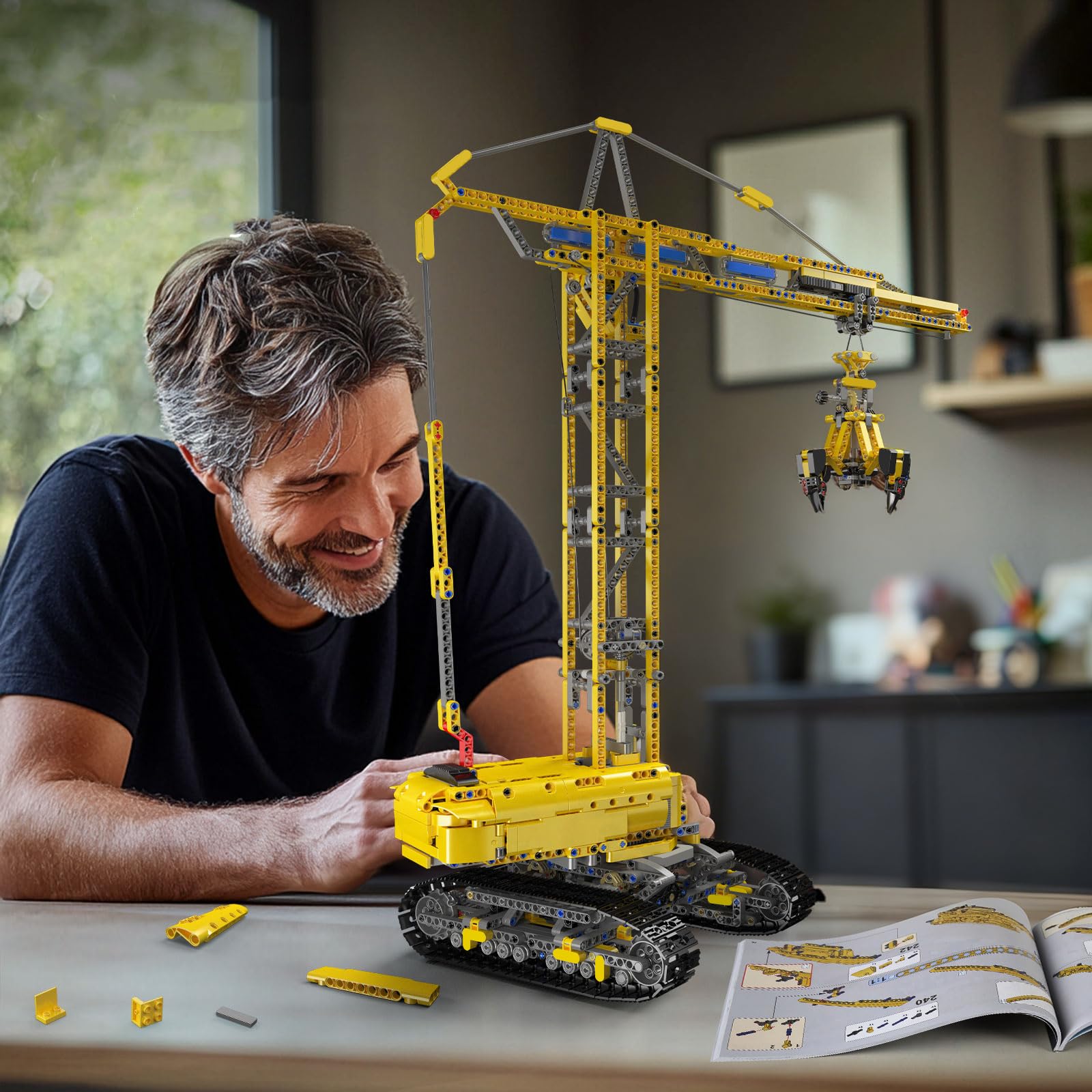 Mould King 17059 Ferngesteuertes Raupenkran Modell, 1731 Teile Technik Kran Bausatz, Klemmbausteine Turmdrehkran Bauklötze als Spielzeug und Geschenk ( ab 14 Jahre alt )