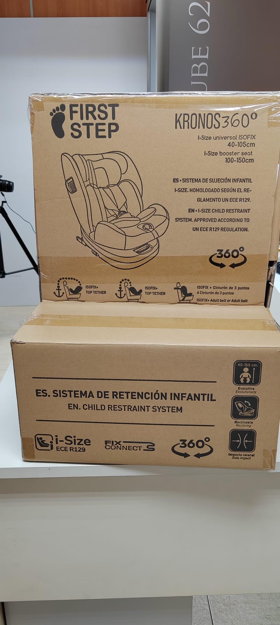 First Step Kronos 360° Silla Coche Bebé i-Size (40-150 cm), Silla Coche ISOFIX Giratoria, Grupo 0/1/2/3, Contramarcha hasta 4 Años, Reclinable 4 Posiciones, Arnés 5 Puntos, 0-12 Años, Negro