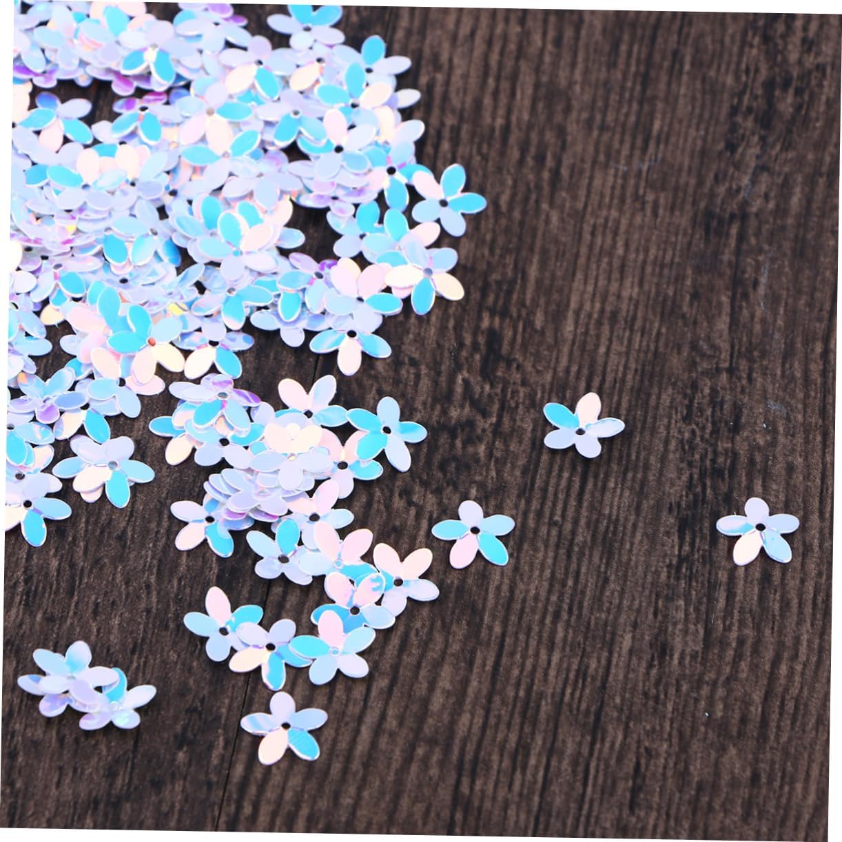 800pc Bright Sequins for Clothing Patches PVC Sewing Embellishments for Hats Jeans and Coats Unique Craft Accessories to Outfits