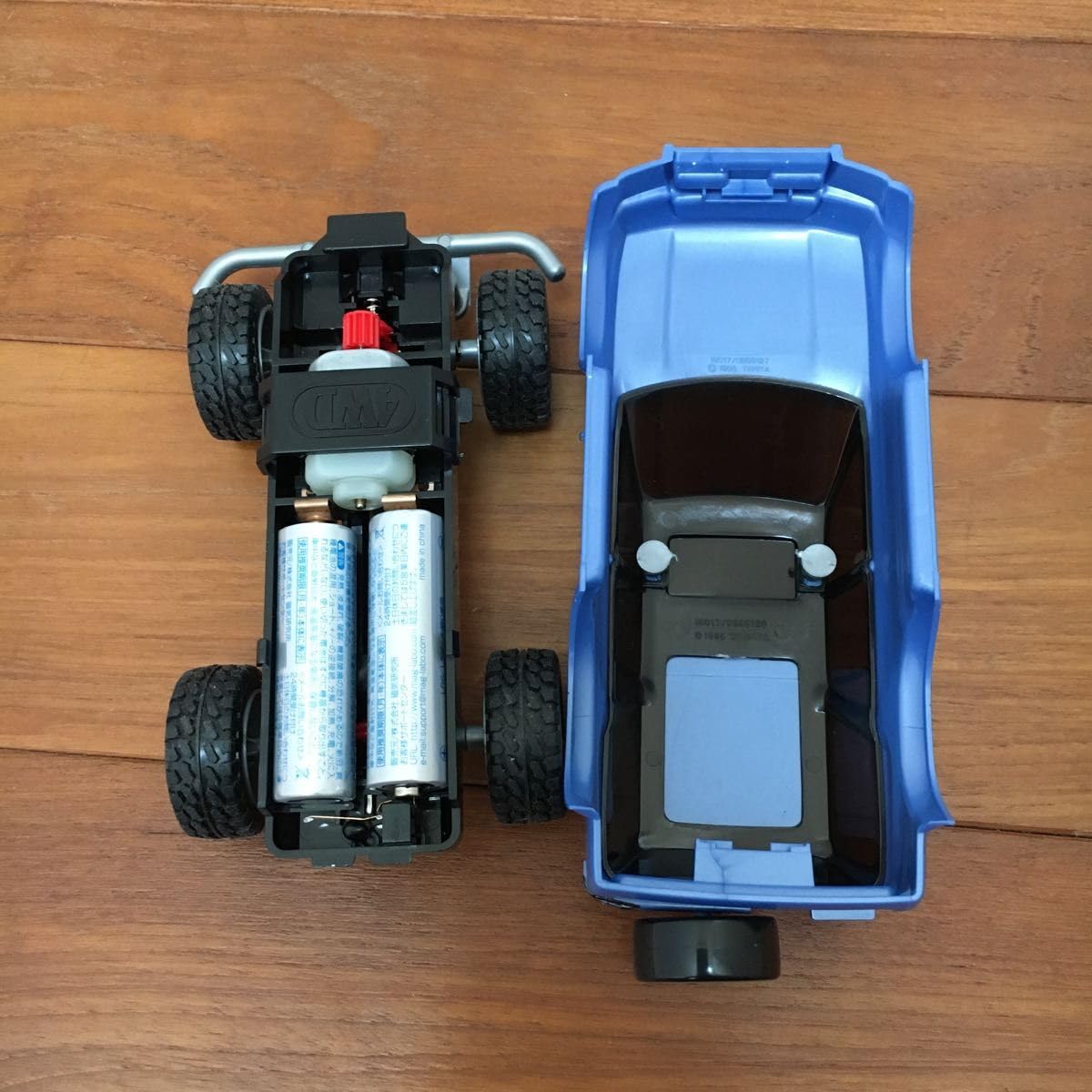 Amazon.co.jp: ハイラックスサーフ 185 4runner トヨタ ミニカー ミニ  