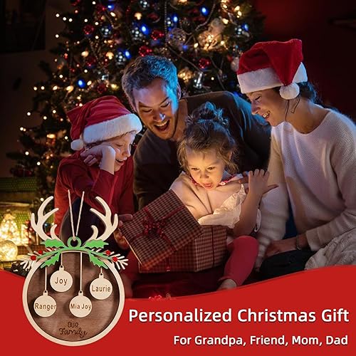 Miniatura 7 de Adorno de Navidad personalizado, adornos de Navidad de madera personalizados, iniciales de nombre grabadas, adorno de recuerdo colgante de árbol