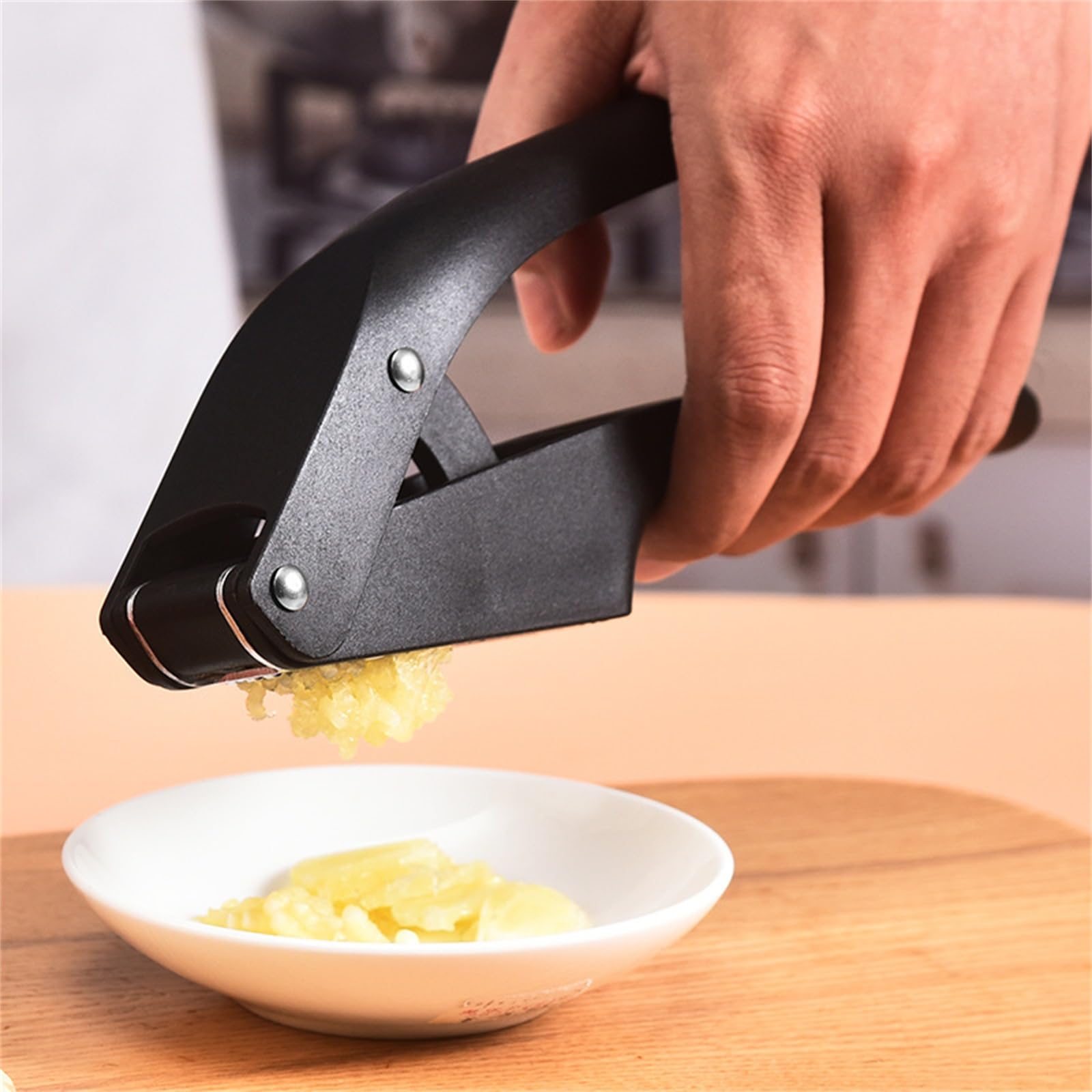 ArinkO Mühelos zu reinigende Knoblauchpresse – Premium-Knoblauchwolf für einfaches Kochen – stilvolles und leicht zu reinigendes Küchengerät (schwarz, 19 cm)