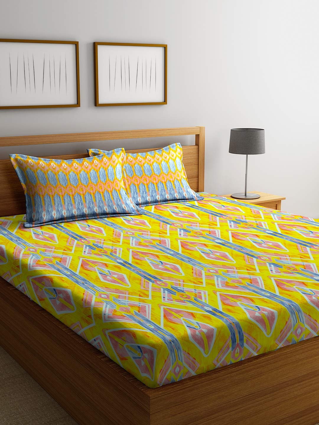 Bombay Dyeing Cynthia Polycotton Double Bedsheet with 2 Pillow Covers