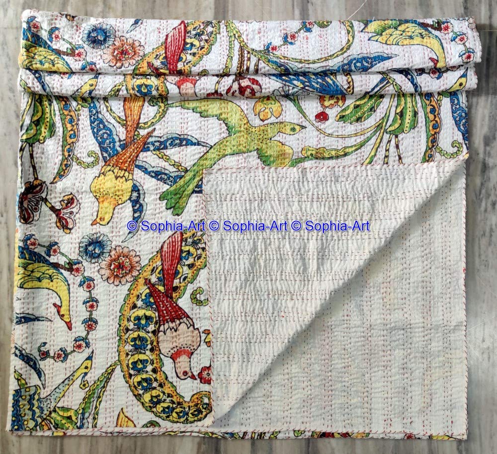 Sophia-Art Colcha india hecha a mano con estampado de pavo real de algodón Kantha, colcha étnica, manta bohemia decorativa para cama hippie (blanco, 222 x 250 cm)