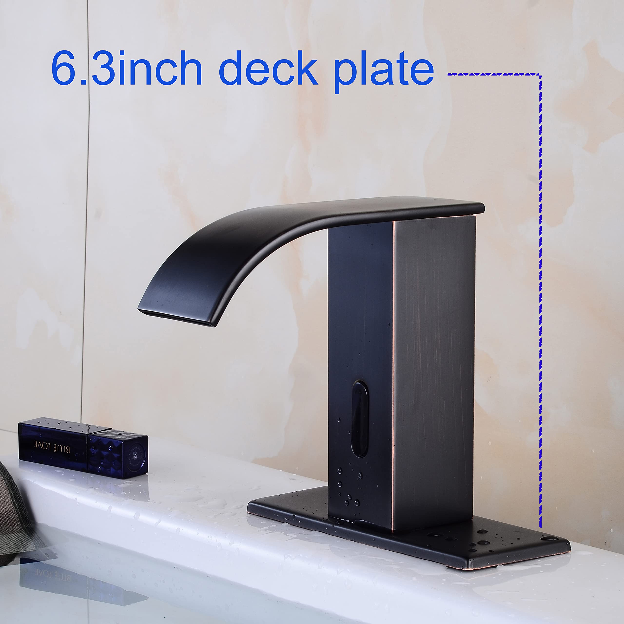 Grifo de Lavabo automático sin Contacto con Efecto Cascada, Sensor de Movimiento, Cuerpo Cuadrado, Mezclador de Agua, Color Negro Mate.