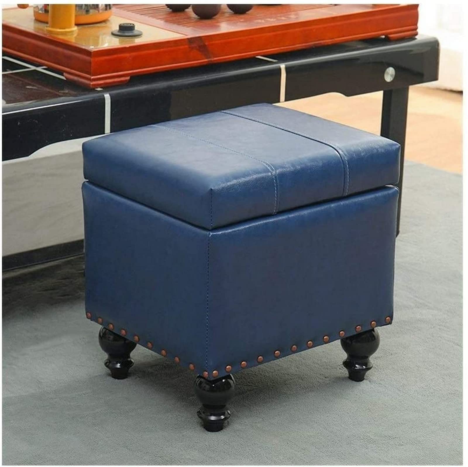 Pouf de rangement rouge pour salon : le banc cubique idéal comme coffre à jouets