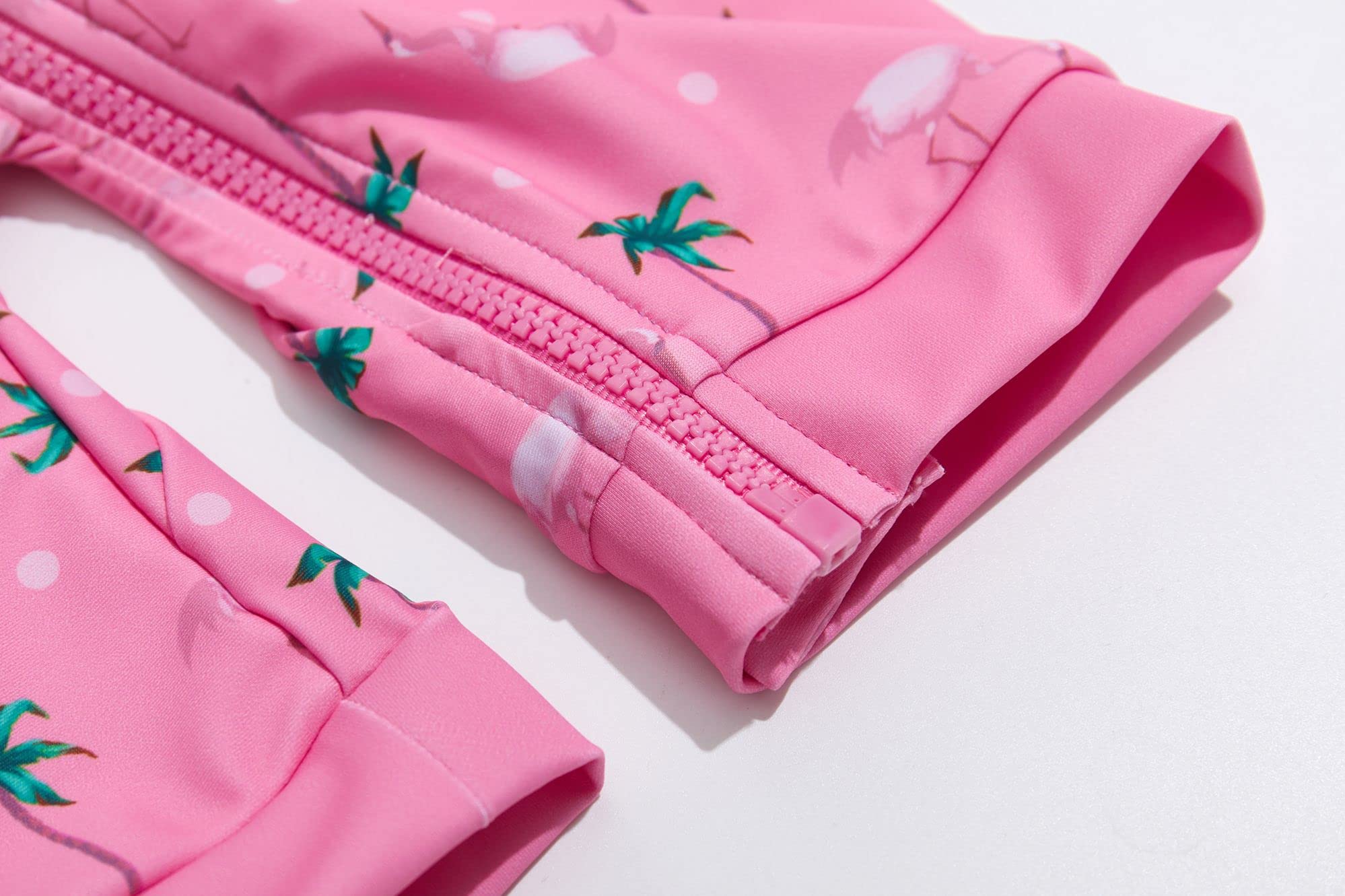 BONVERANO Costume intero da bambina UPF 50+, protezione solare a lunghezza intera, con cerniera e cappellino parasole.