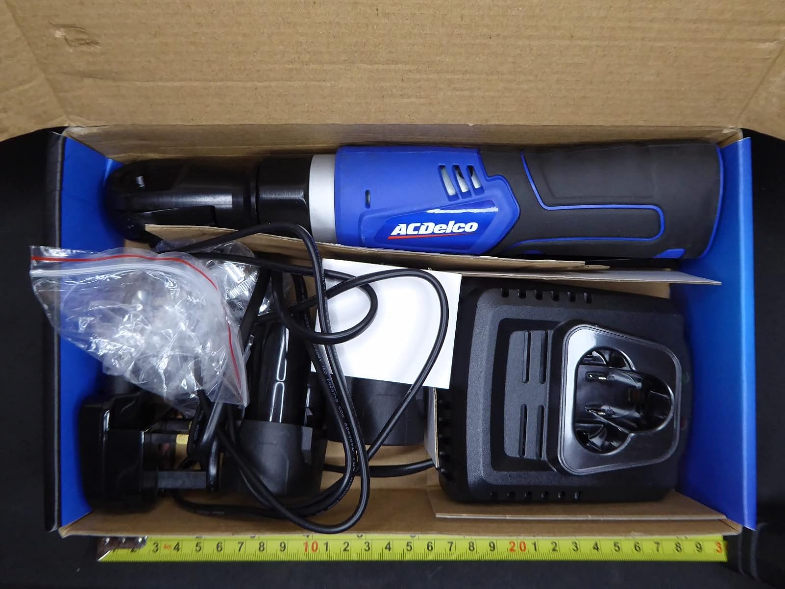 ACDelco G12 Series Li-ion 12V 1/4 & 3/8 Ratchet Wrench Kit with 1