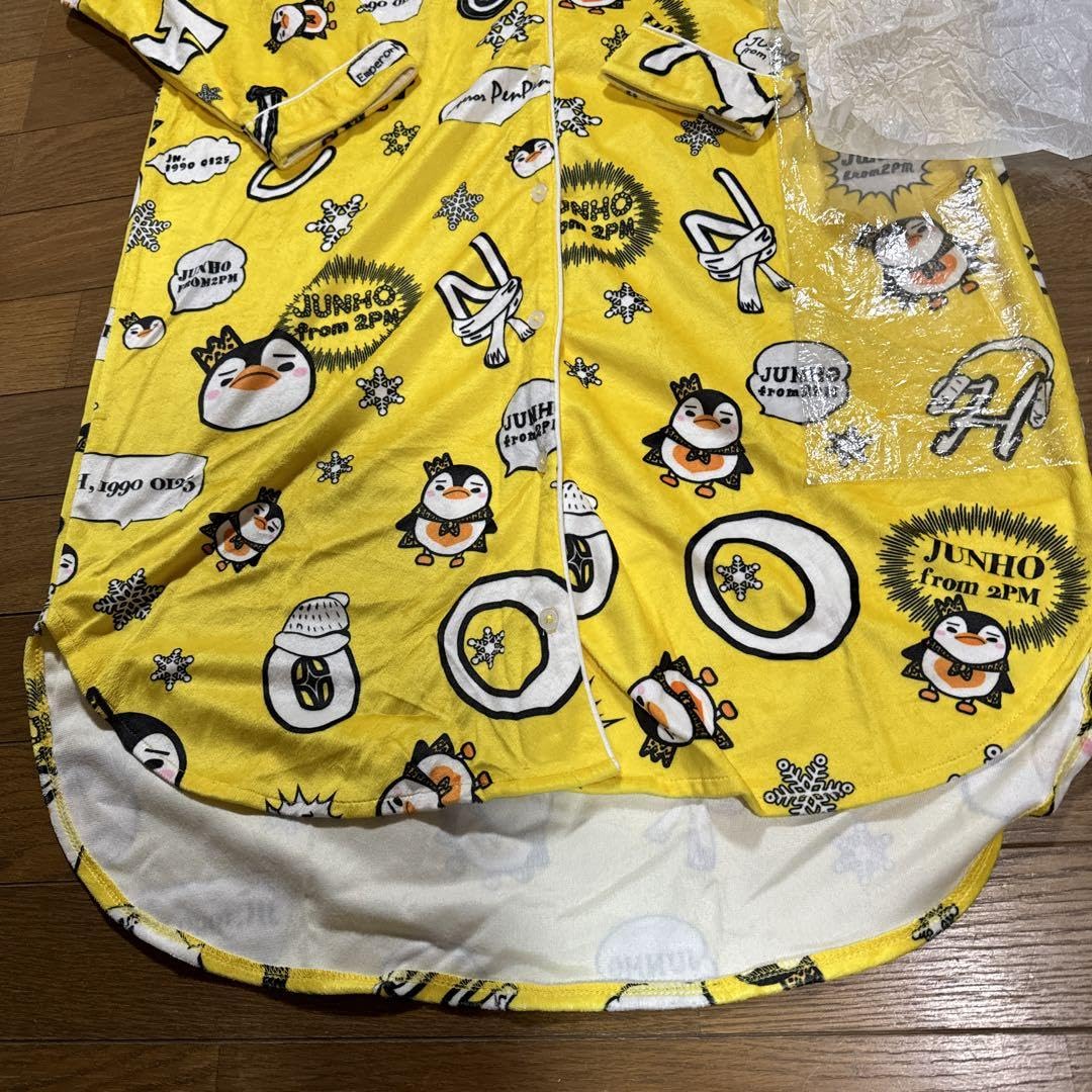 Amazon.co.jp: ジュノ 皇帝ペンペン パジャマ : ファッション