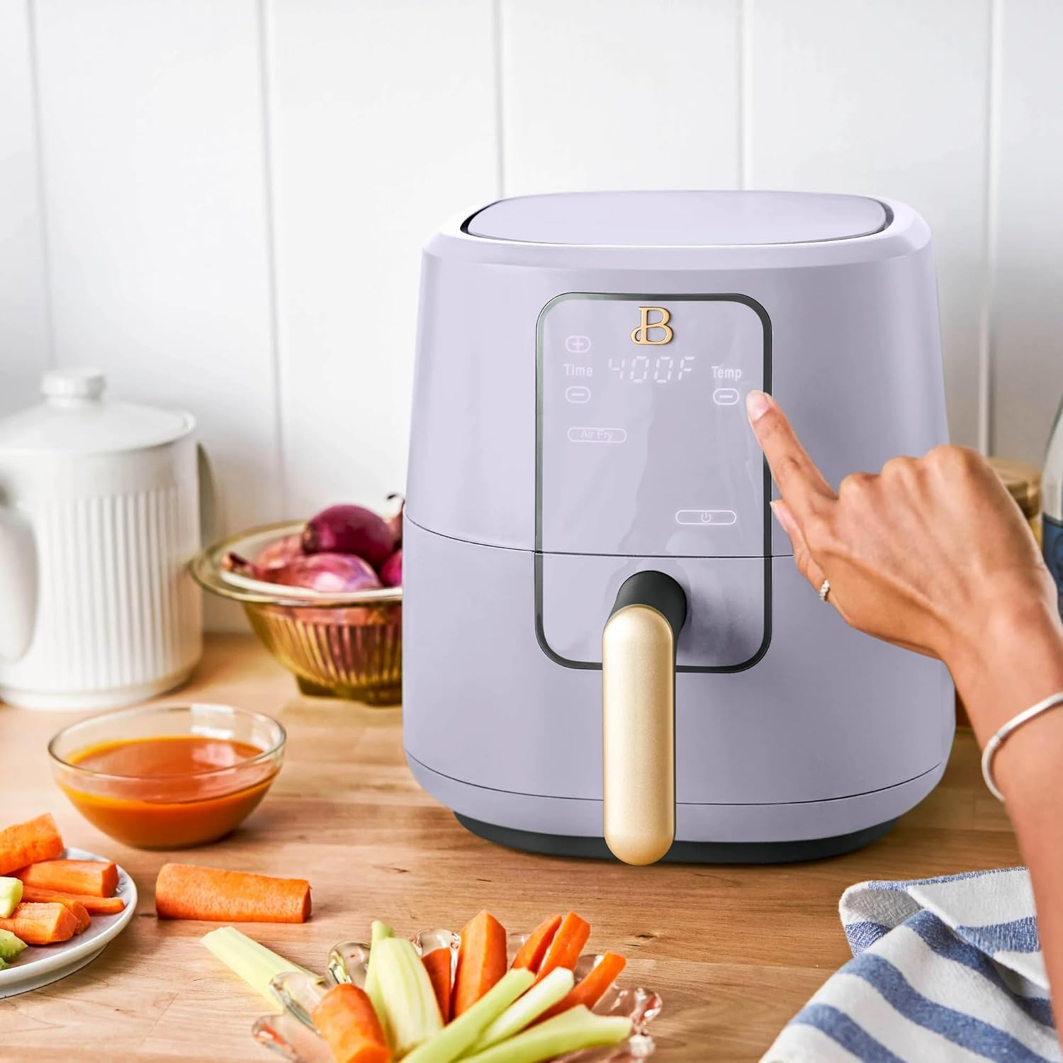 3 Quart Digital Air Fryer, Compact Small Kitchen Air Fryer with Touch Screen Display, 4 Preset Functions, 170°F–400°F Adjustable Temperature, Ceramic Nonstick Basket, 1200W (Lavender Purple)