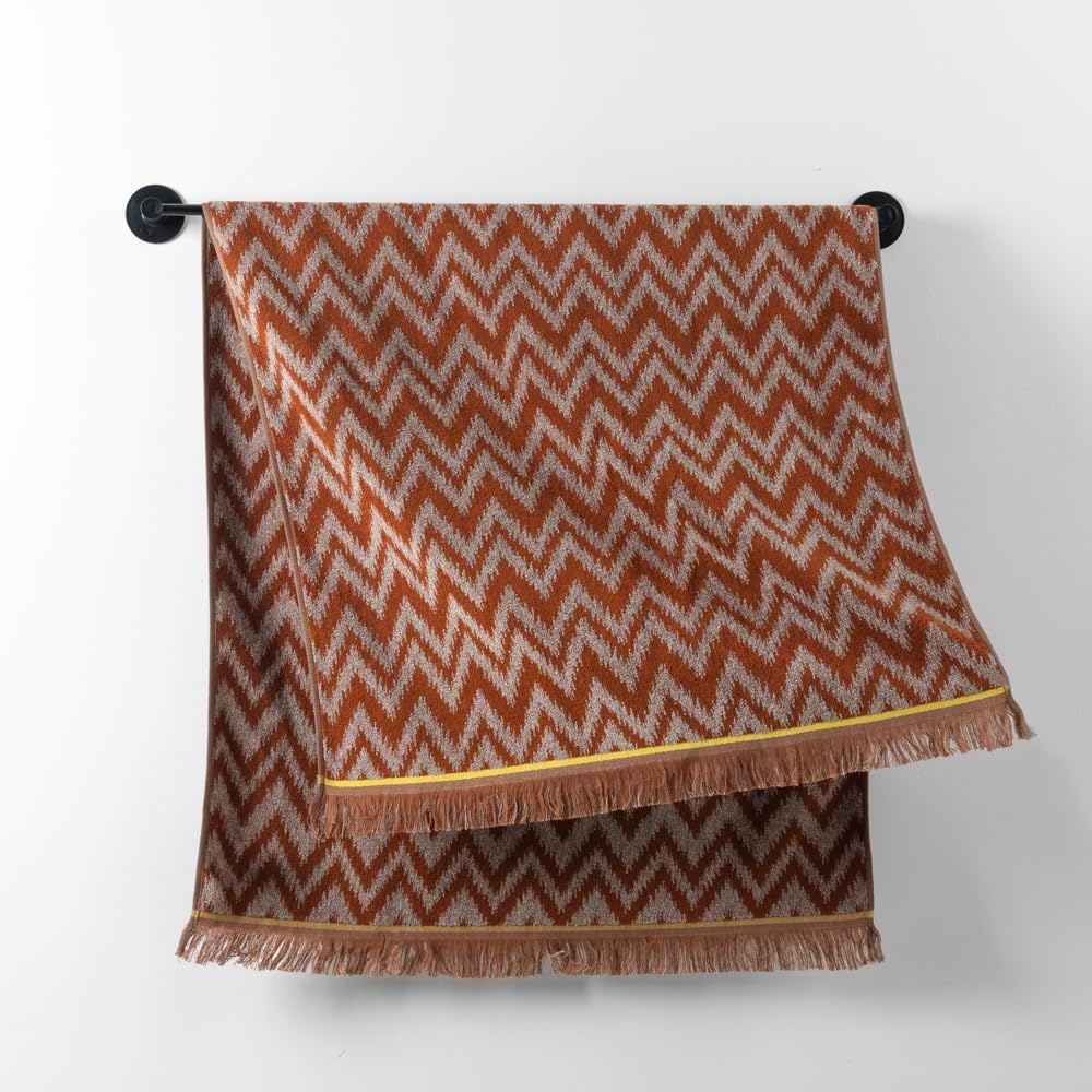 YiLUOMO Red Wave Jacquard Bath Towel Soft 100% Cotton Highly Absorbent Quick-Drying Spa Towel for Bathroom Brushed Fringe Hem Decorative Bath Towel 55 x 27.5inch