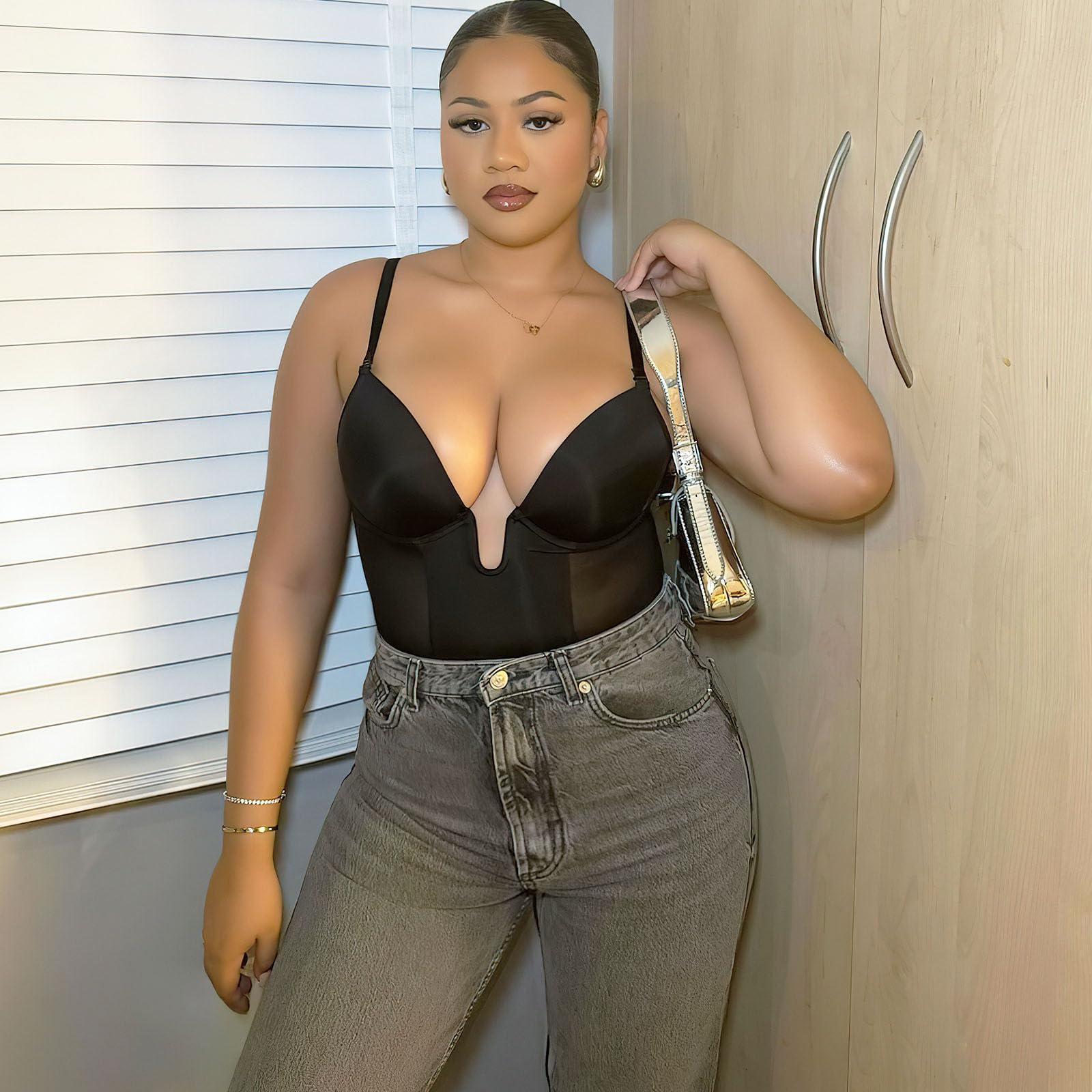 SHAPERIN Rückenfrei Formende Bodysuit Damen Shapewear Bauchweg Body mit Push Up BH Full Body Shaper Tiefer U Ausschnitt