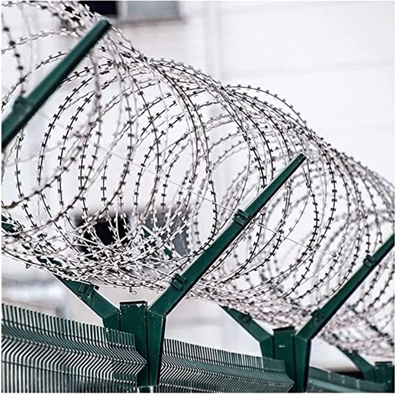Rollo de Alambre de Seguridad Tipo Concertina, Clip de Acero galvanizado helicoidal galvanizado helicoidal de la Cerca del jardín del Alambre de púas de la Cinta, Concertina del ped