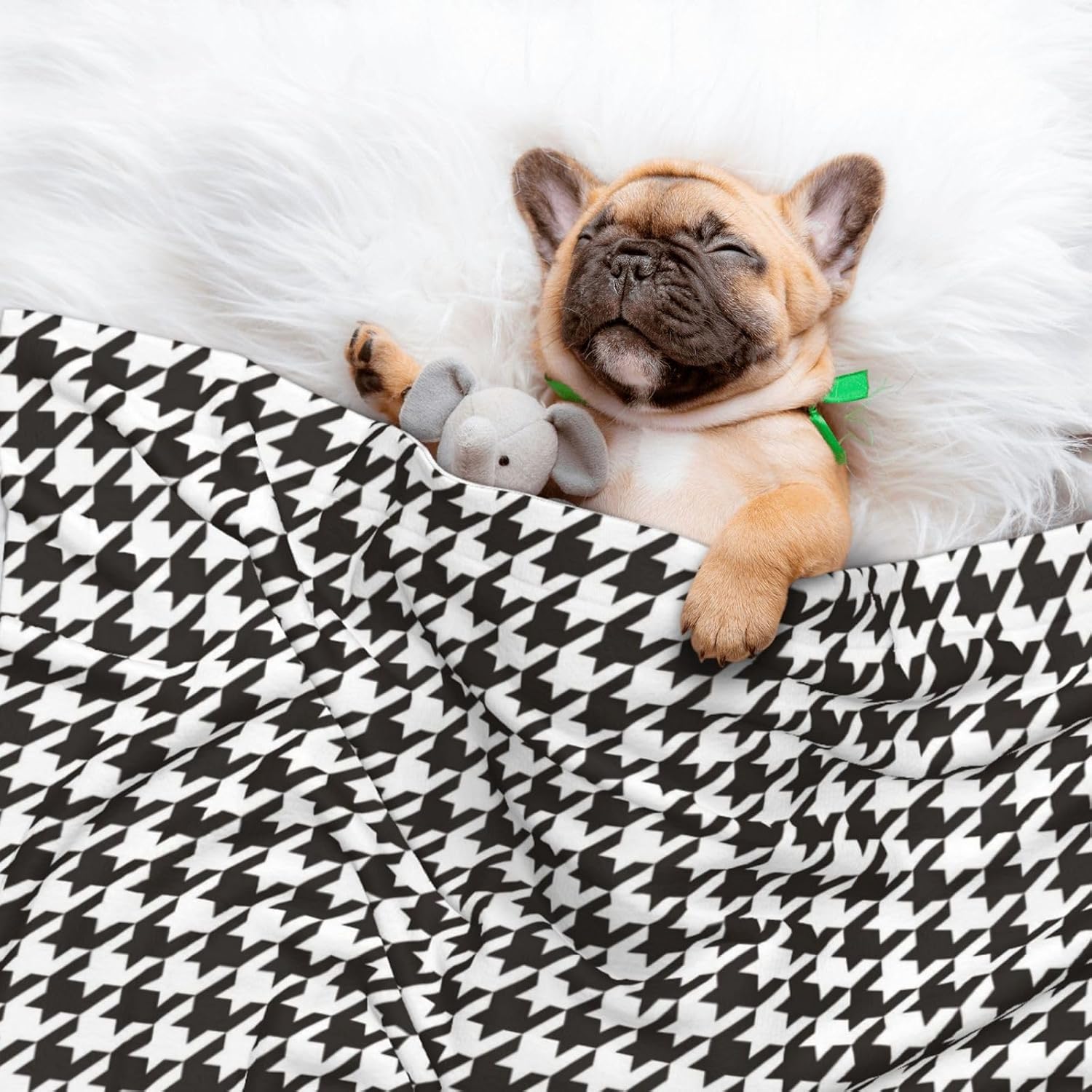 review Waterproof Pet Blanket Dog Blankets,Houndstooth Black and White Pattern Printing Super Soft Warm,Urine Proof Washable Outdoor Pet Blanket for Puppy Large Dogs & Cats