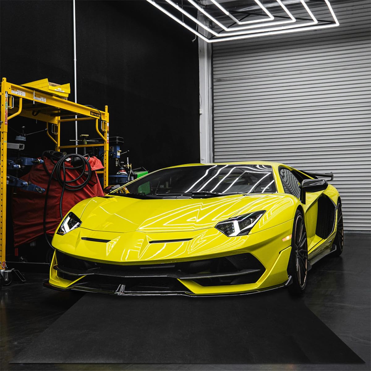 Ölauffangmatte für Garagenboden mit Ölabsorbierender Faser Vielseitiges Design für Auto und Motorrad zum Schutz bei Ölwechsel und Werkstatt